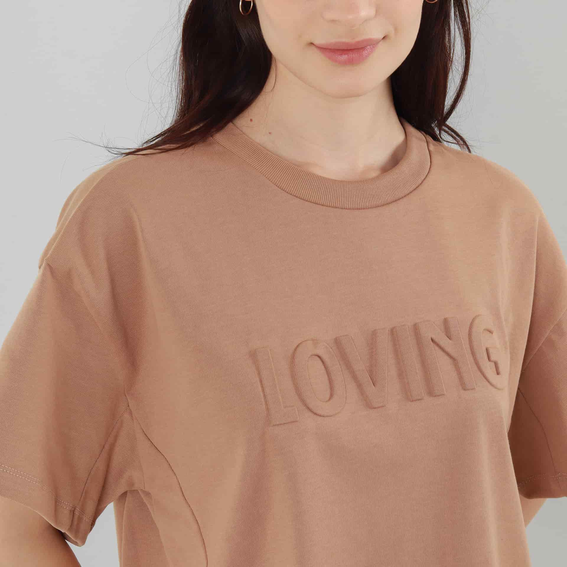 Camiseta cuello redondo manga corta rodada con estampado Loving - miniatura 3