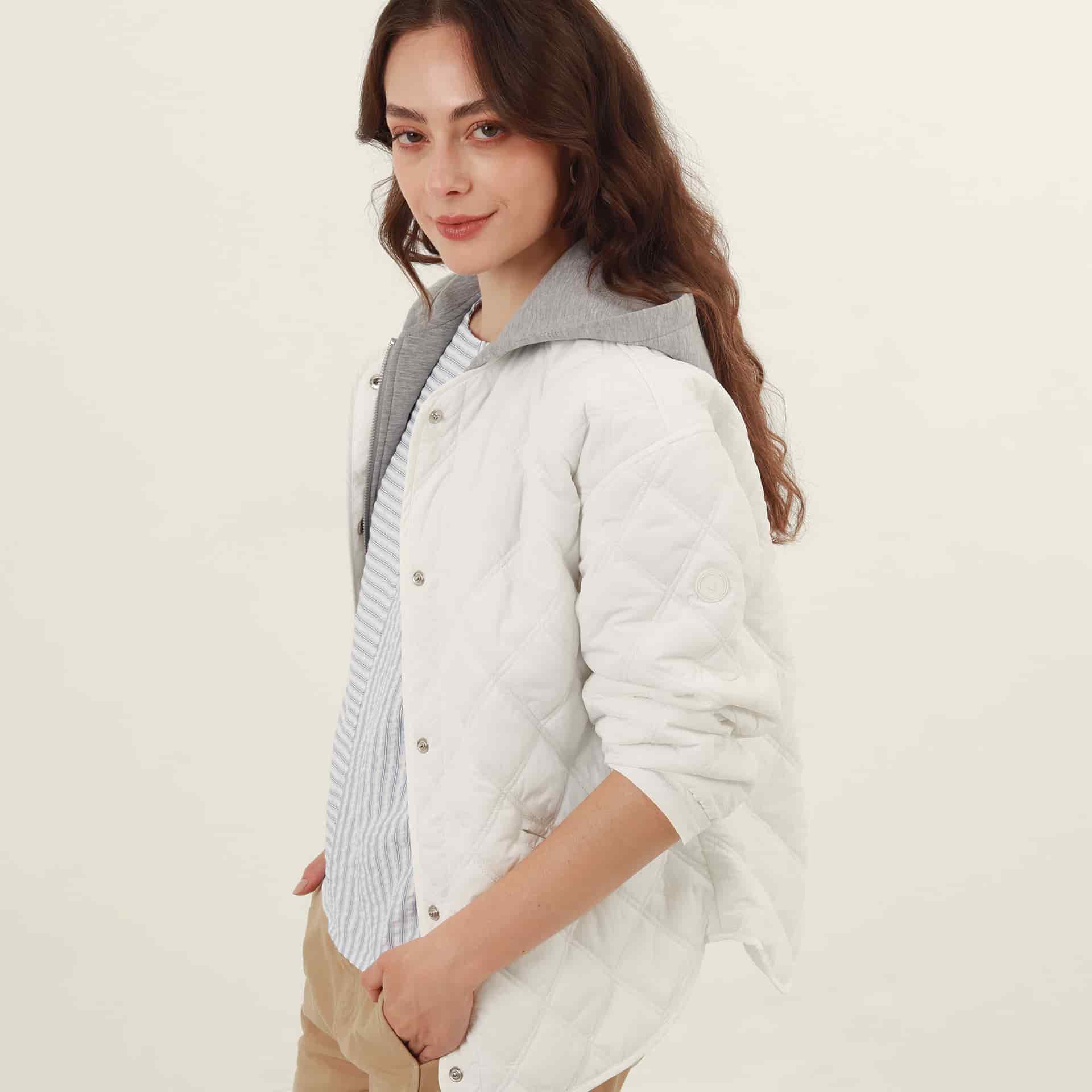 Chaqueta acolchada cuello redondo con capucha y pieza separable - miniatura 9