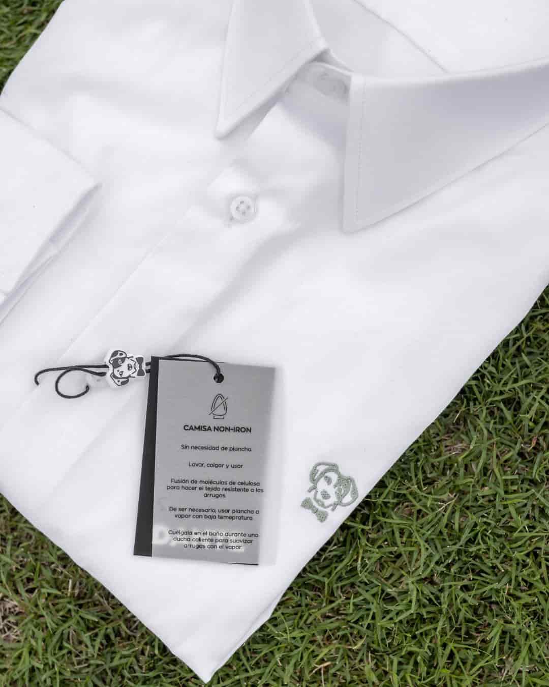 Camisa Antiarrugas Oxford Blanco Logo Sage - Talla Regular - miniatura 9