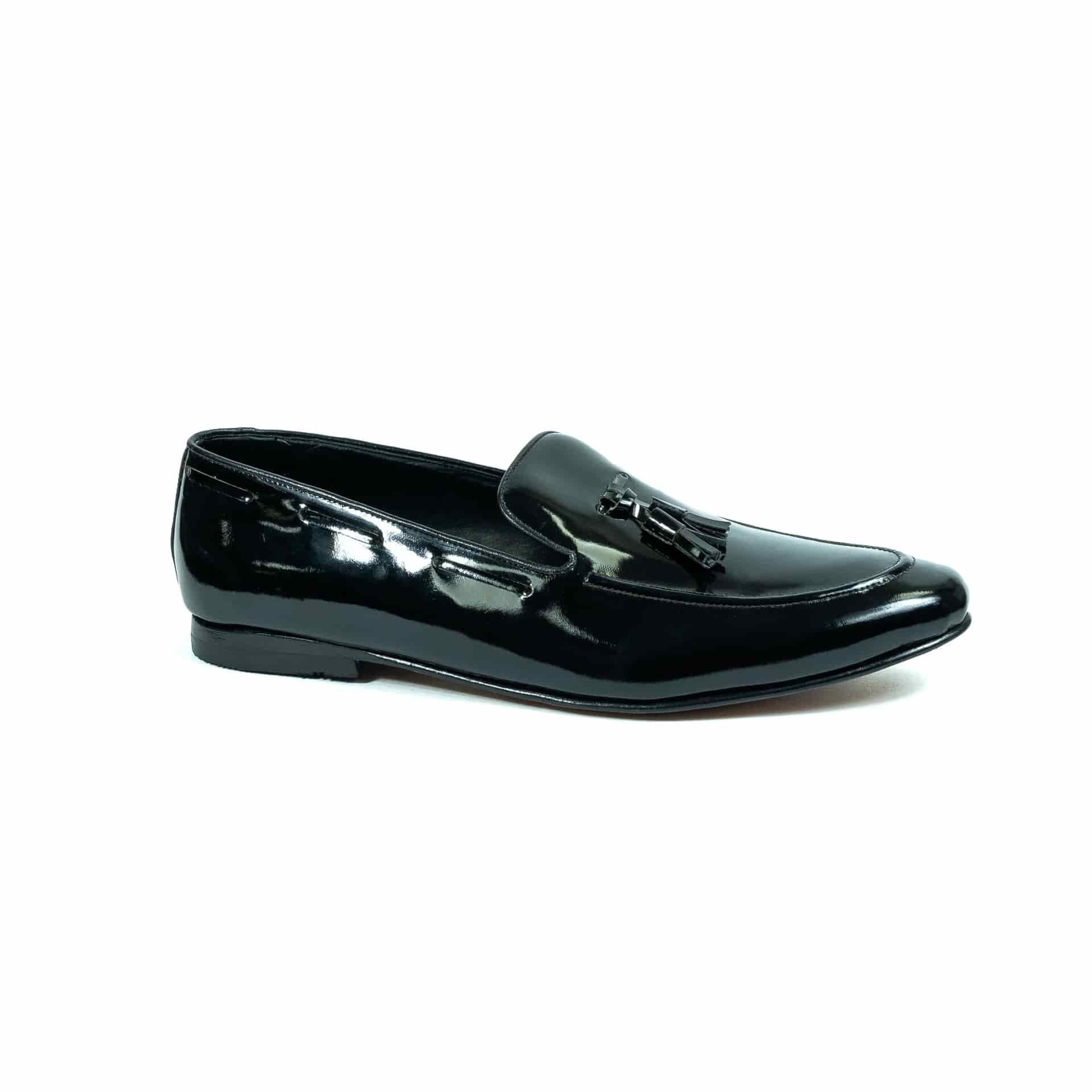 Tassel Loafers en charol negro - miniatura 1