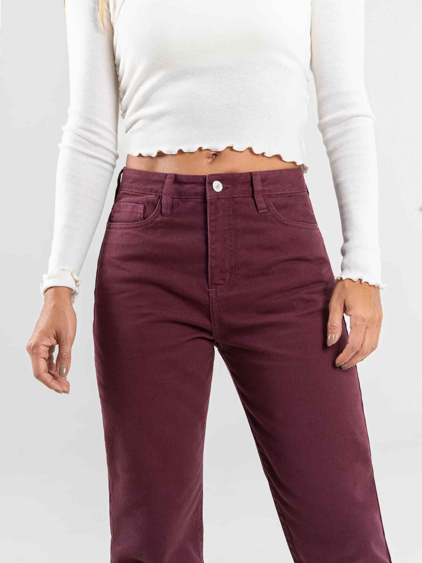 Ref: 0620201 Pantalón mom fit stretch, tiro alto, tono vino tinto. - miniatura 3