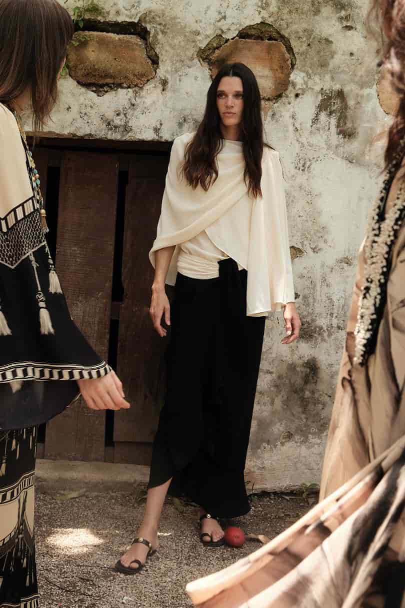 Echoes of the Grand Salon Skirt - miniatura 1