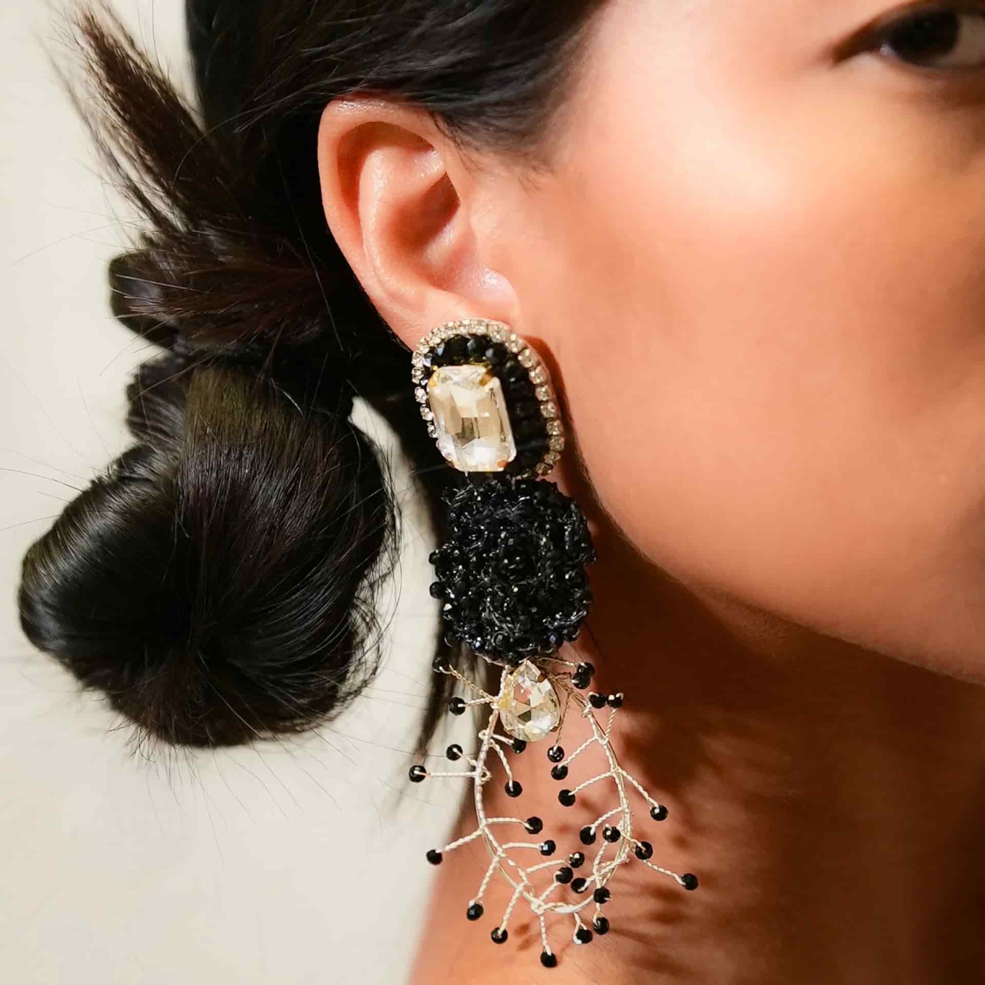 Color Flower Dangling Tassels - miniatura 3