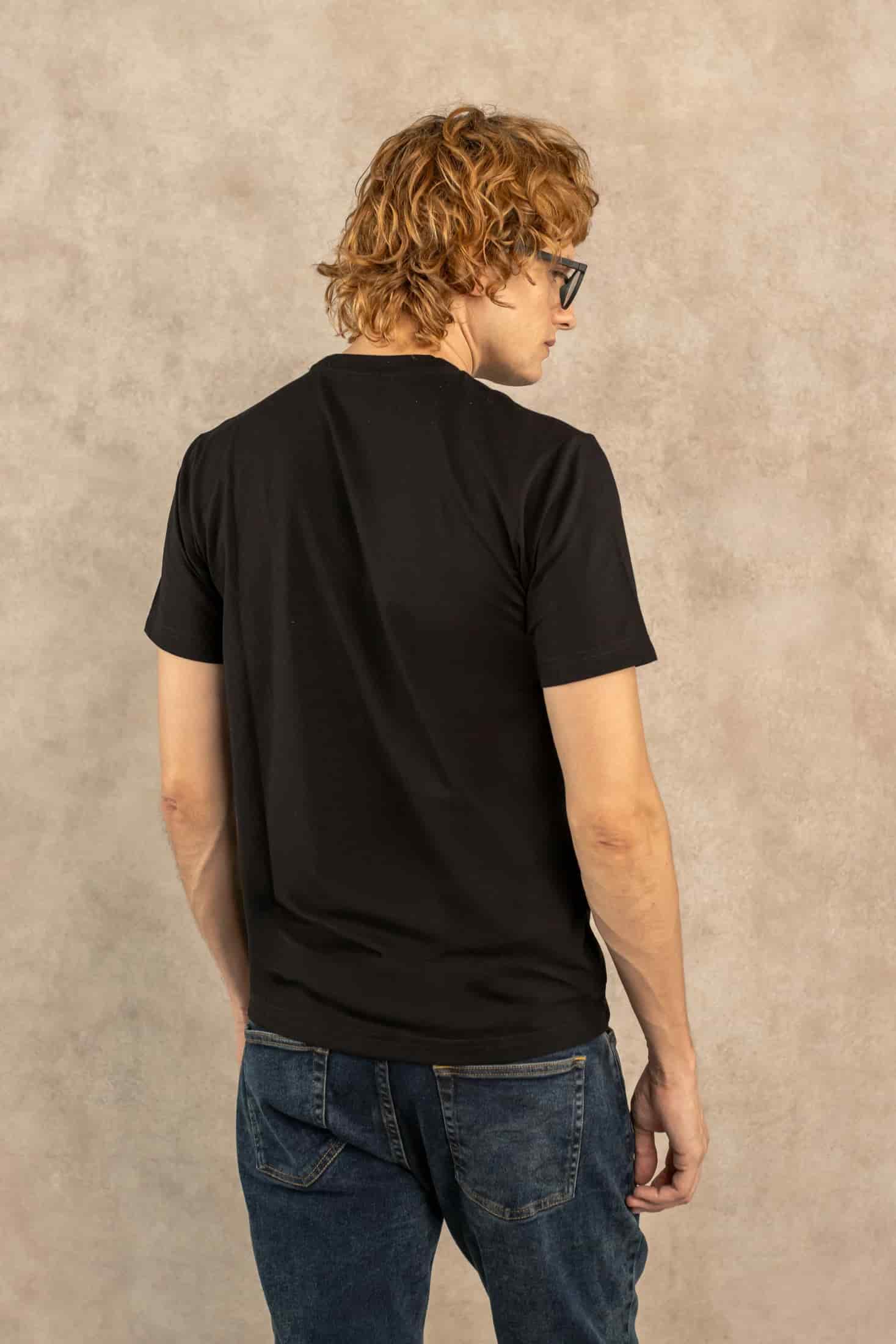 Camiseta Antimanchas Negra - Talla Regular - miniatura 5