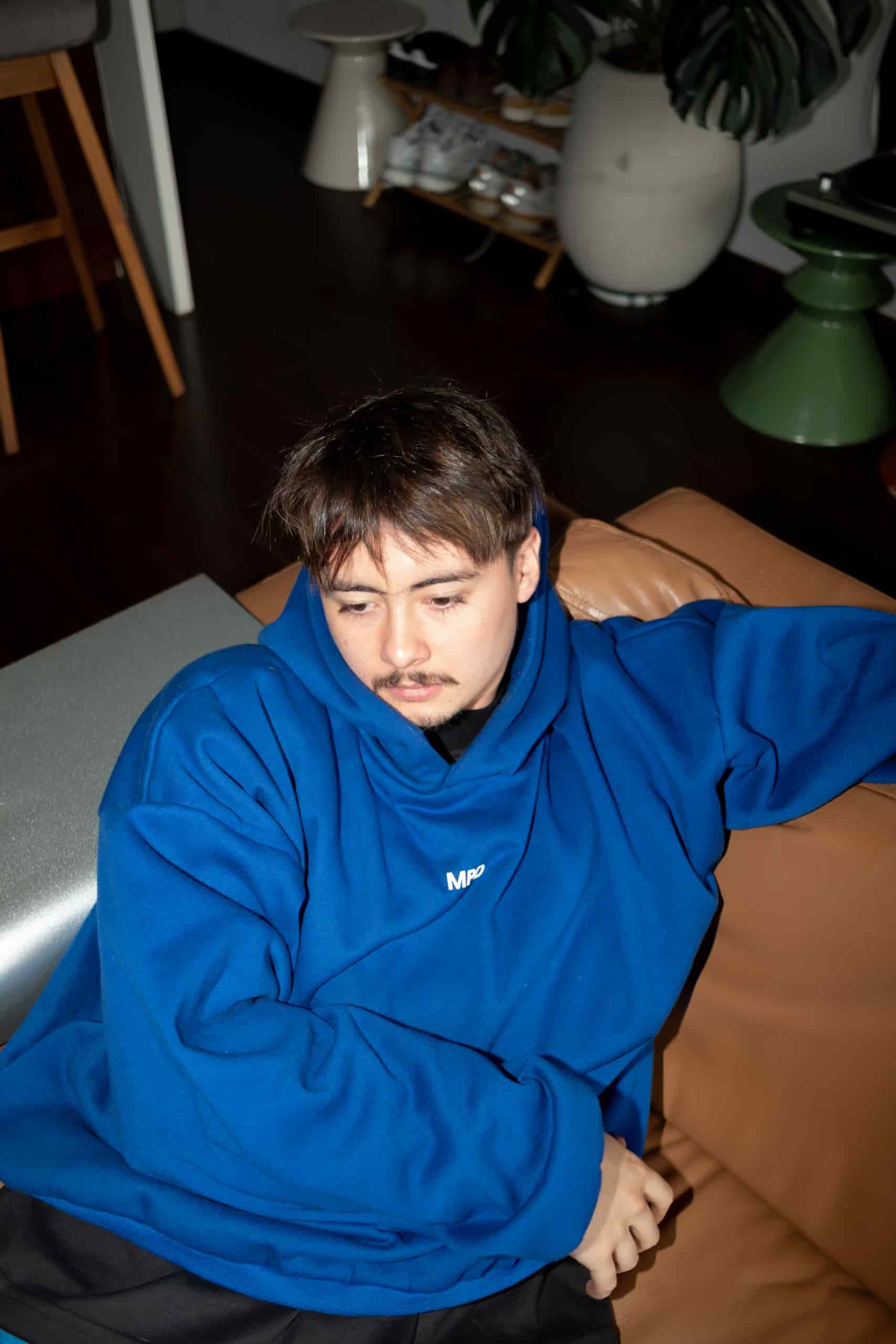 Hoodie Merci Error Azul - miniatura 3