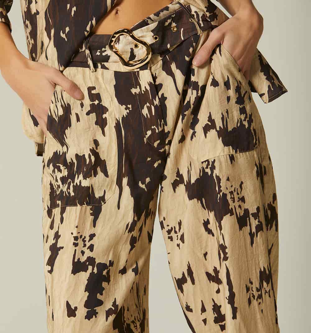 Pantalon tiro alto con cinturon - miniatura 3