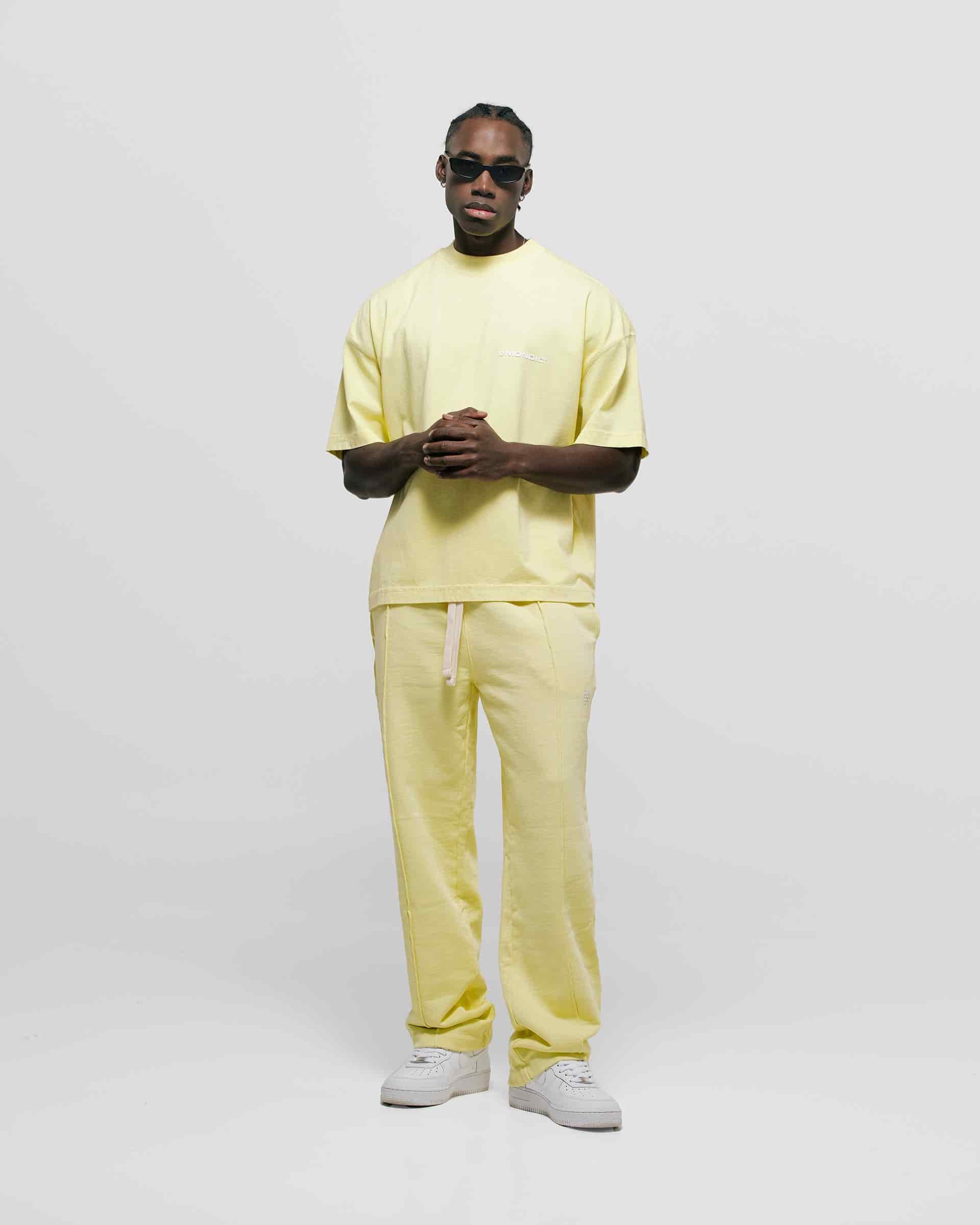 Camiseta Boxy Fit Básica V3 - Amarillo Pastel - miniatura 3