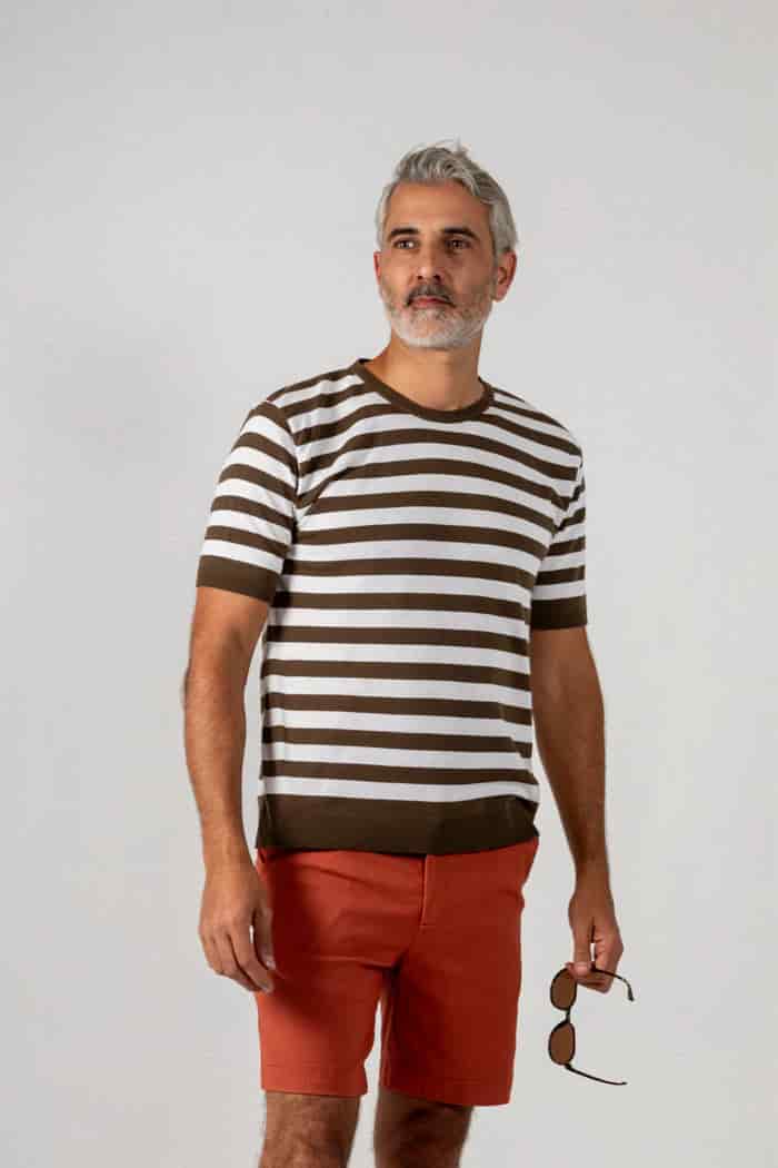 CAMISETA DE PUNTO BLANCA RAYAS CAFES - miniatura 2