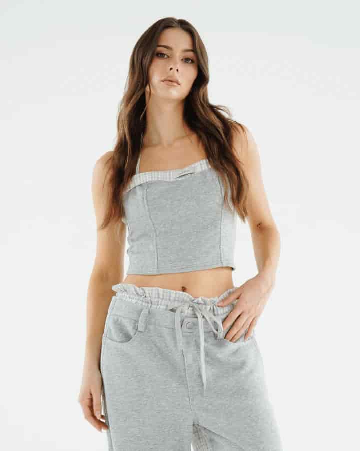 TOP BONHEUR CON ESCOTE GRIS - miniatura 1