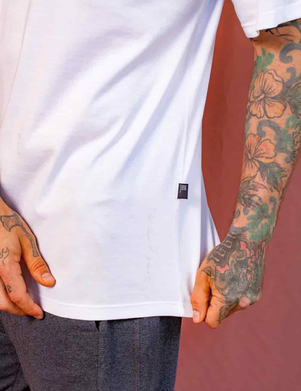 Camiseta Oversize On the Trip blanco para Hombre - miniatura 4