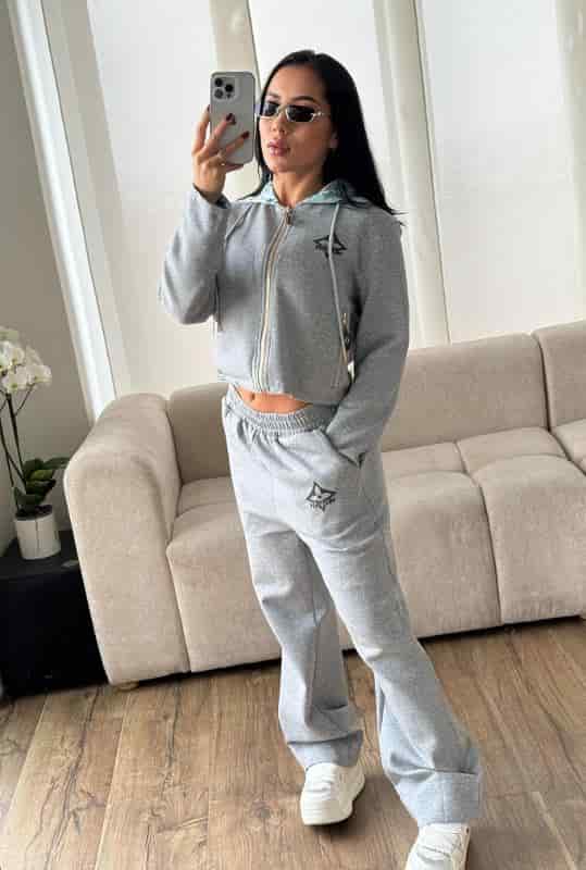 CONJUNTO LOUIS VUITTON GRIS - miniatura 4