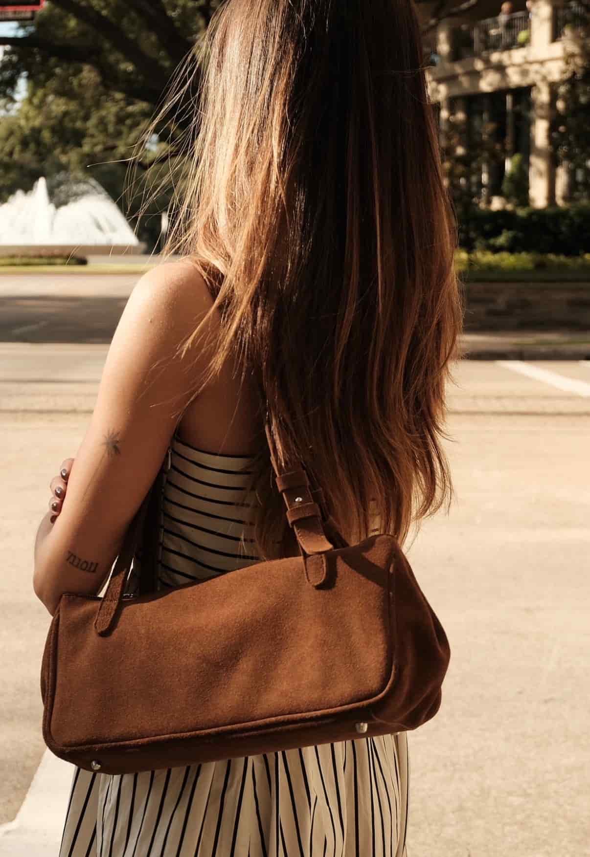 Bolso Totem Bag de cuero gamuza | Miel - miniatura 3