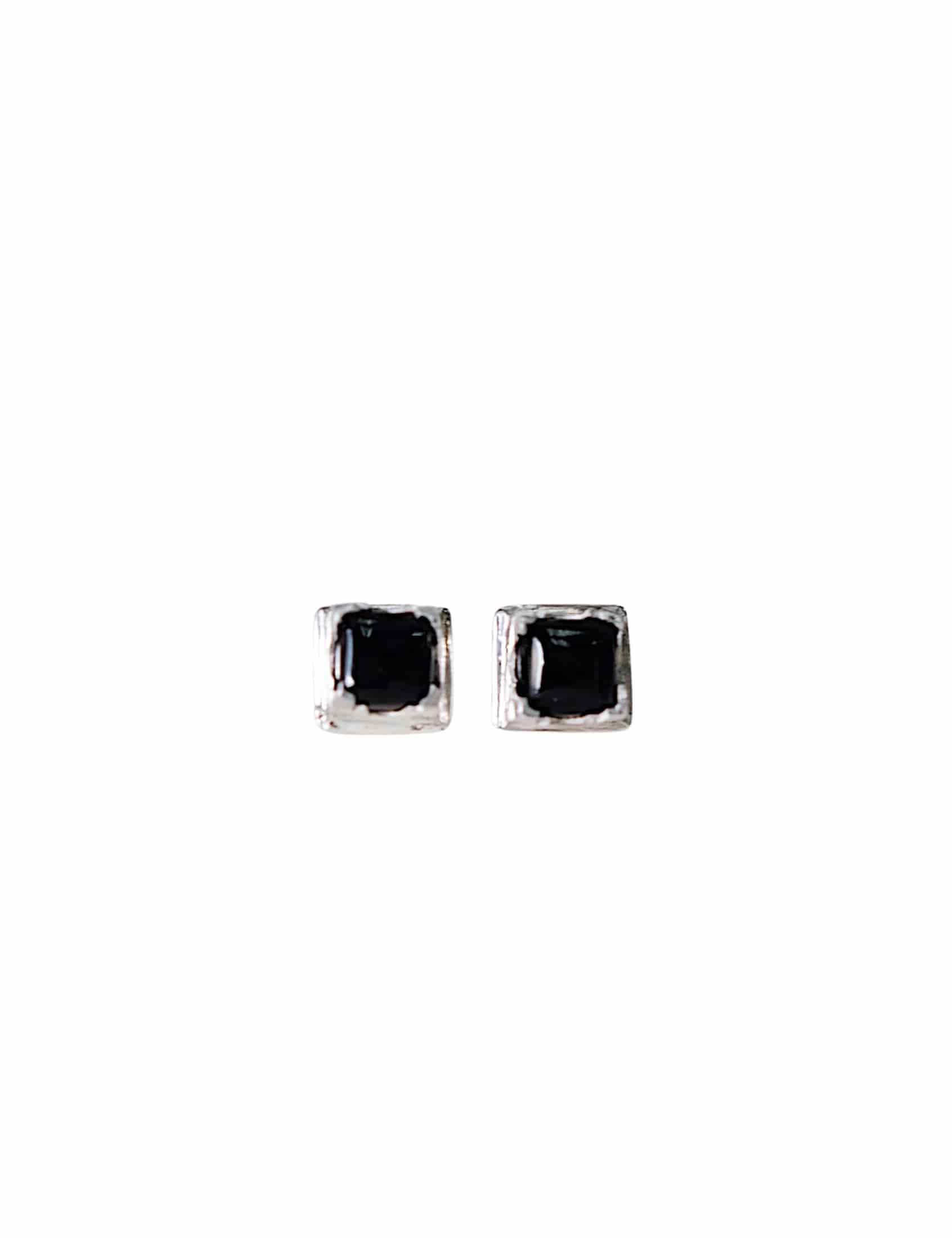 CROSS STITCH STUD EARRINGS - miniatura 1