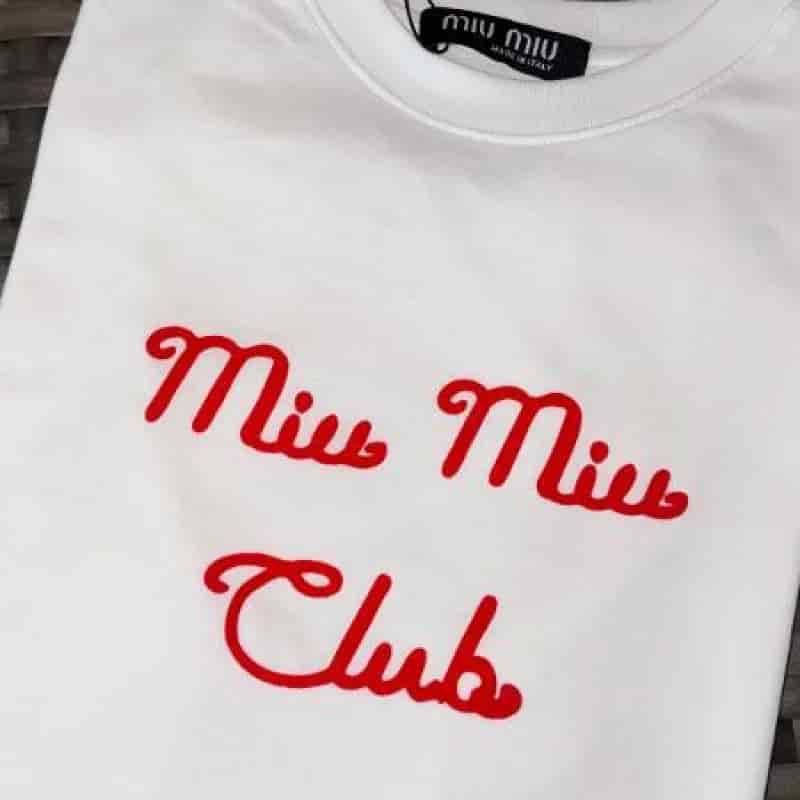 CAMISA MIU MIU LETRA ROJA - miniatura 3