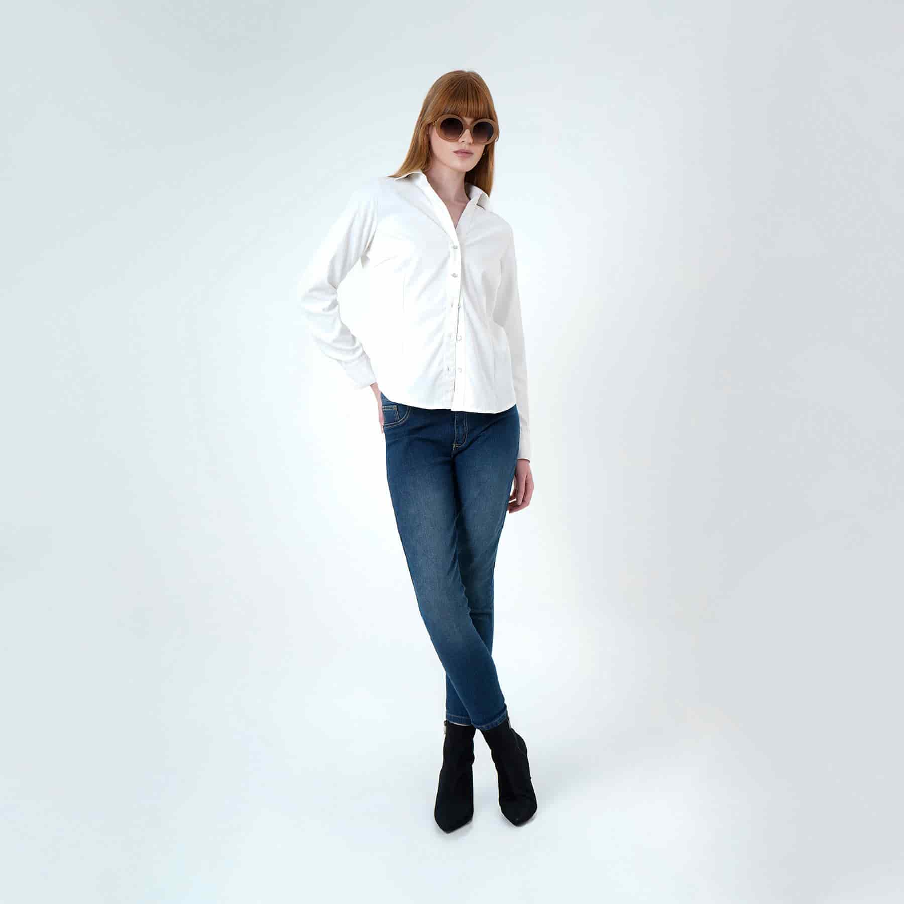 Blusa cuello camisero manga larga con pinzas de entalle - miniatura 3