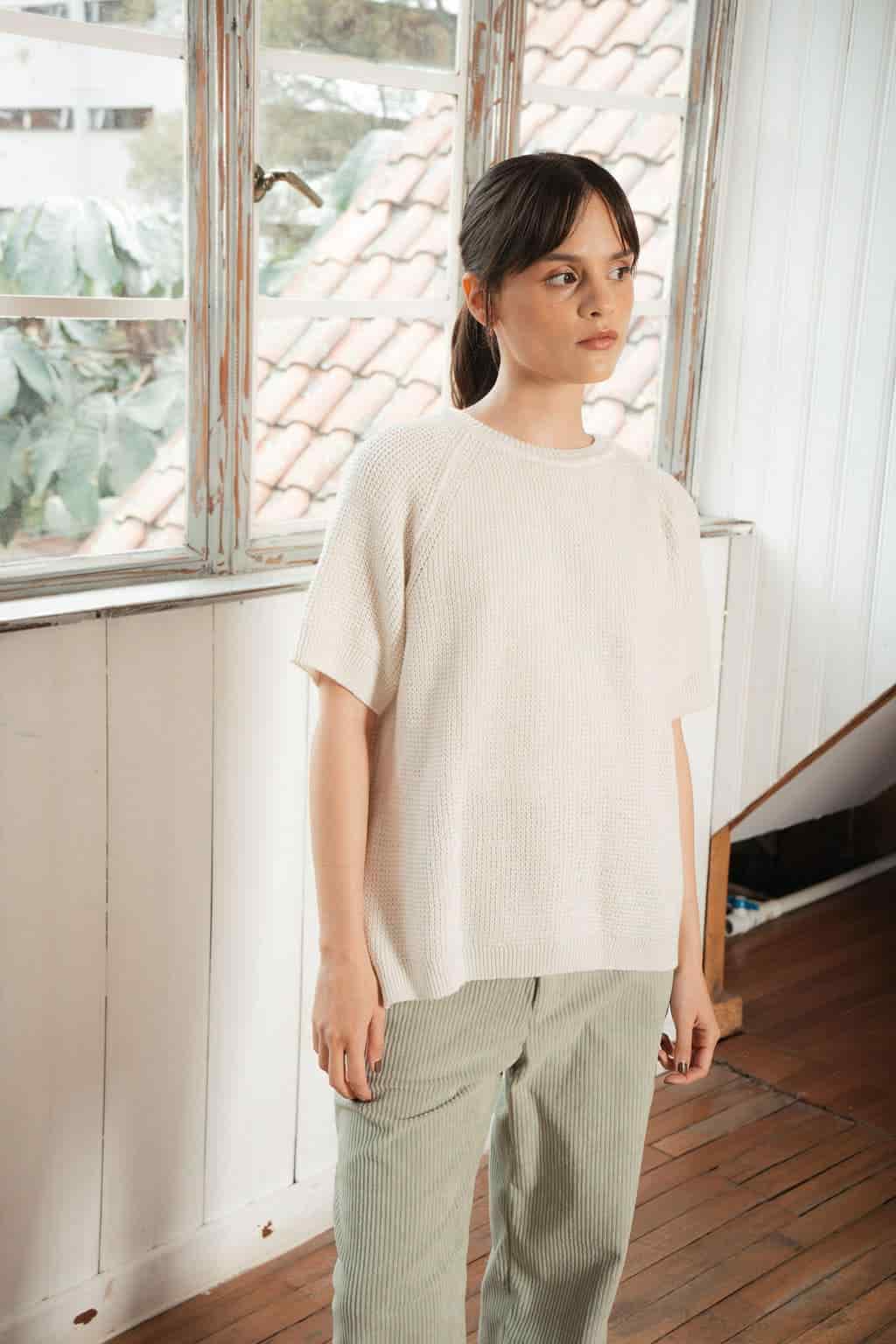 Saco manga corta cardigan perlado crudo - miniatura 4