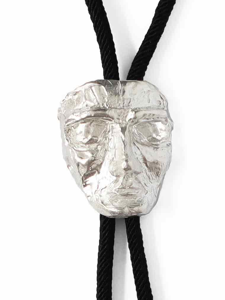 CARVED FACE BOLO TIE - miniatura 2