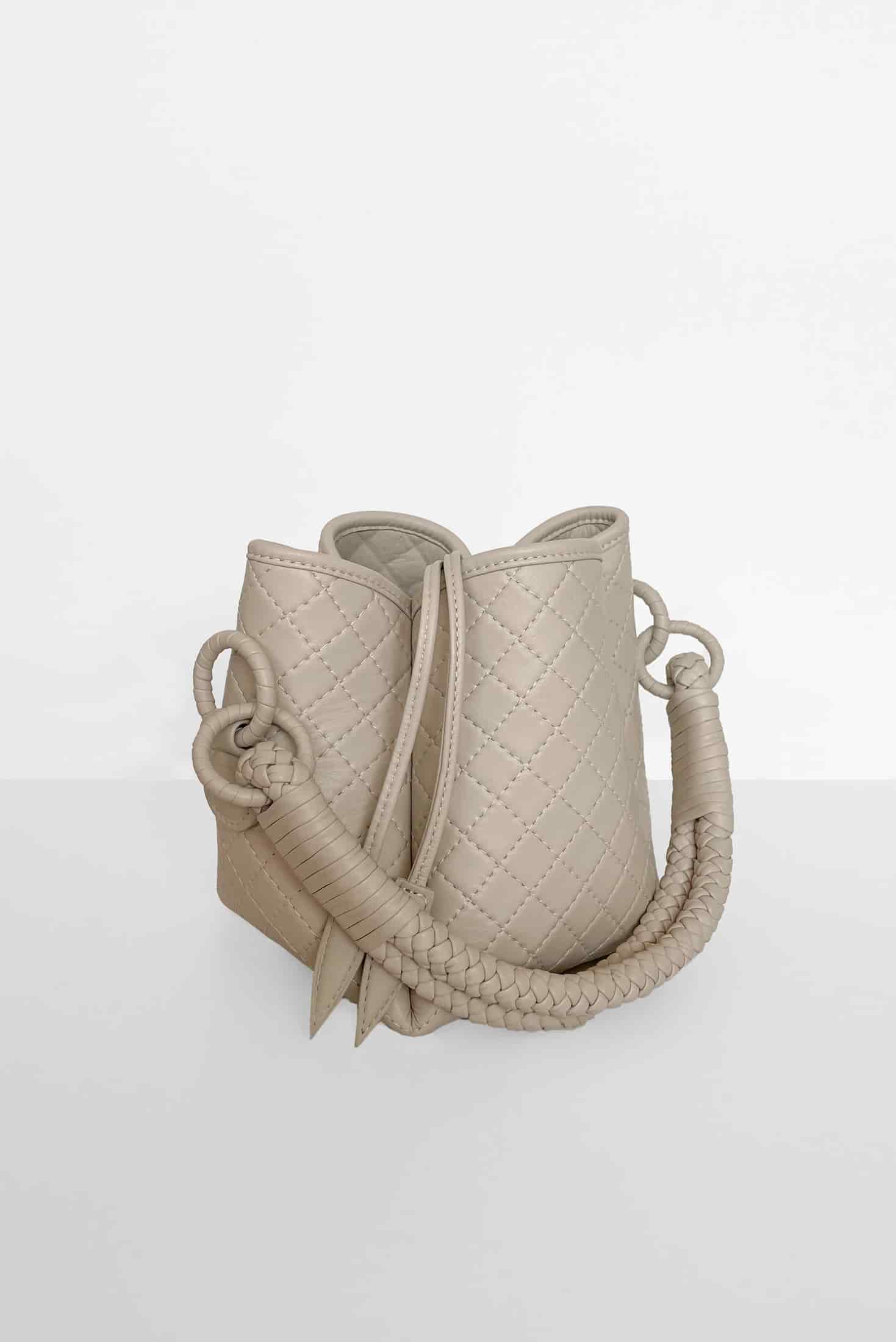 Tulip Mini Bucket Bag, Off-white - miniatura 2