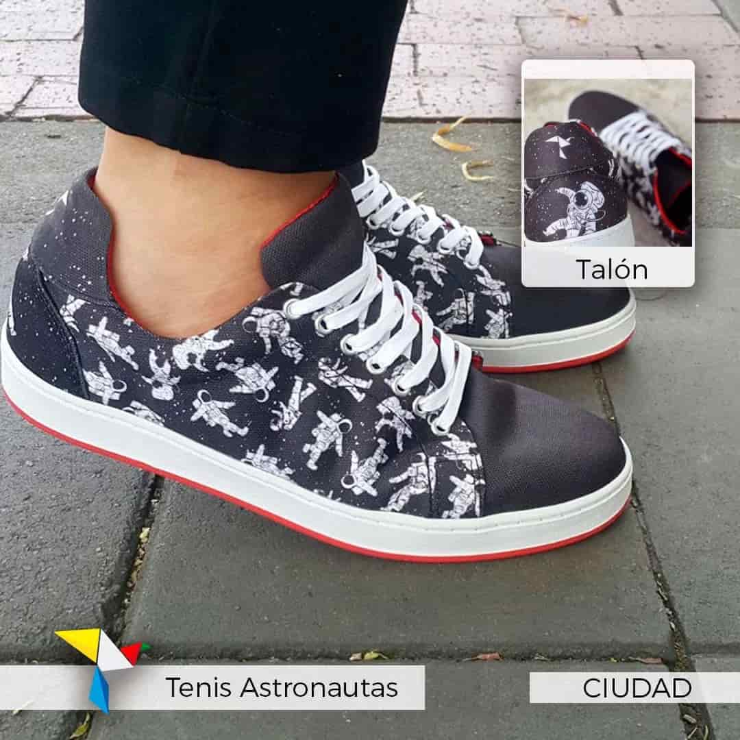 Astronauta – Tenis - miniatura 1