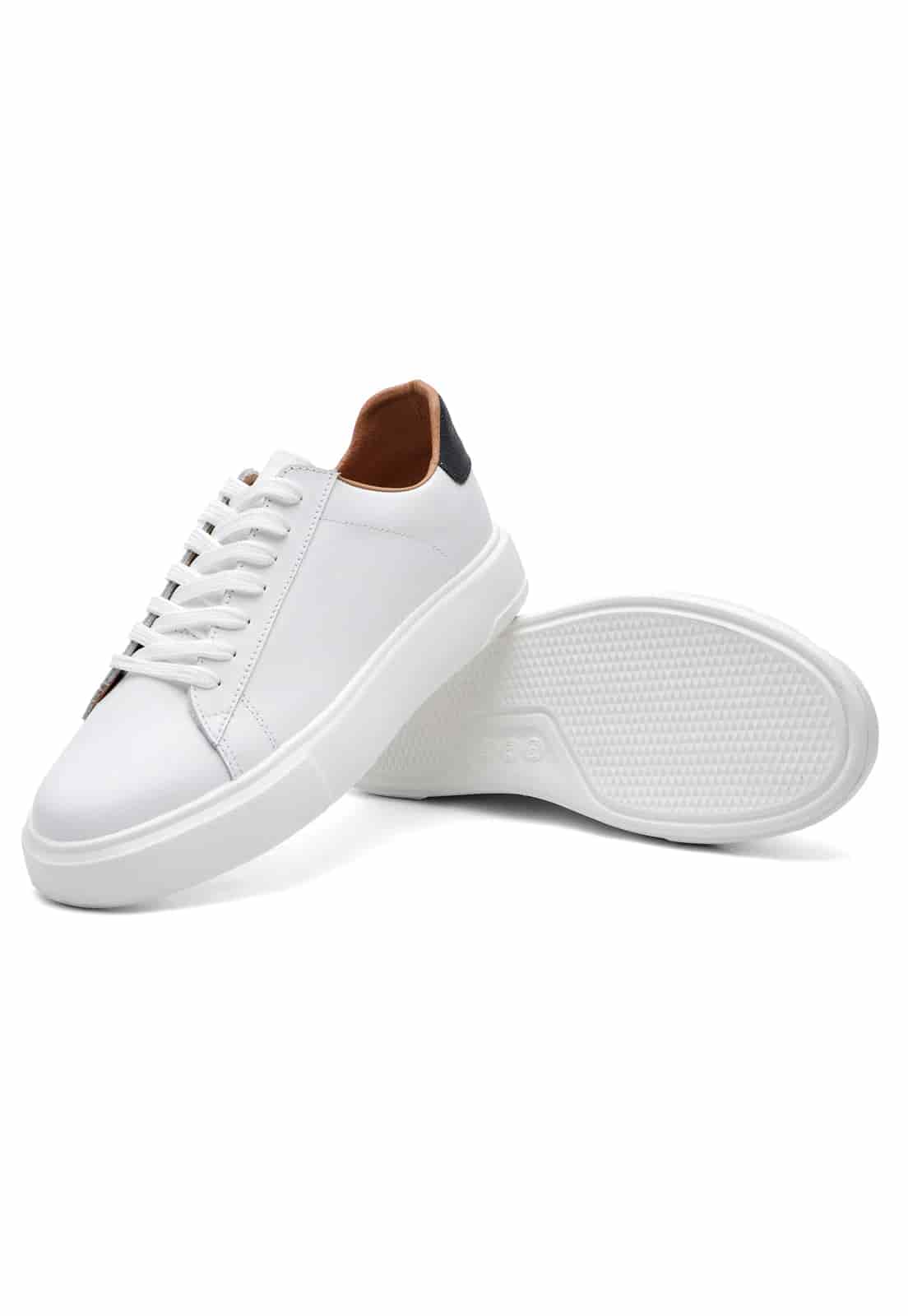 Tenis blancos talon azul detalle azul - miniatura 4