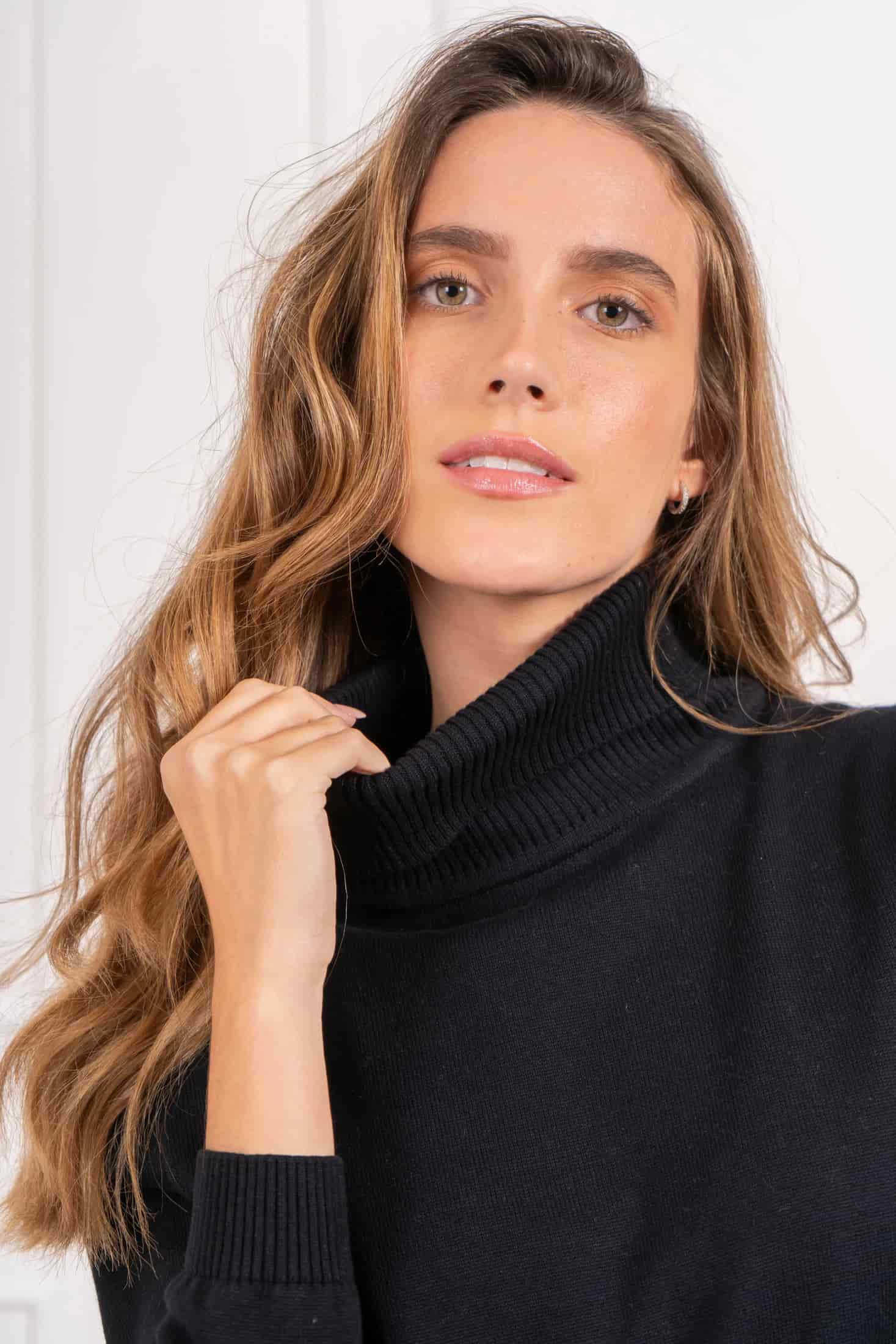 Suéter Cuello tortuga Mujer Negro - miniatura 1