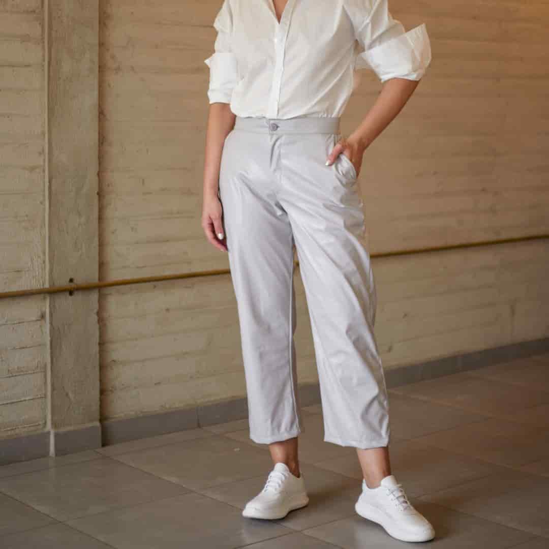 Pantalón Cuerina Gris - miniatura 1