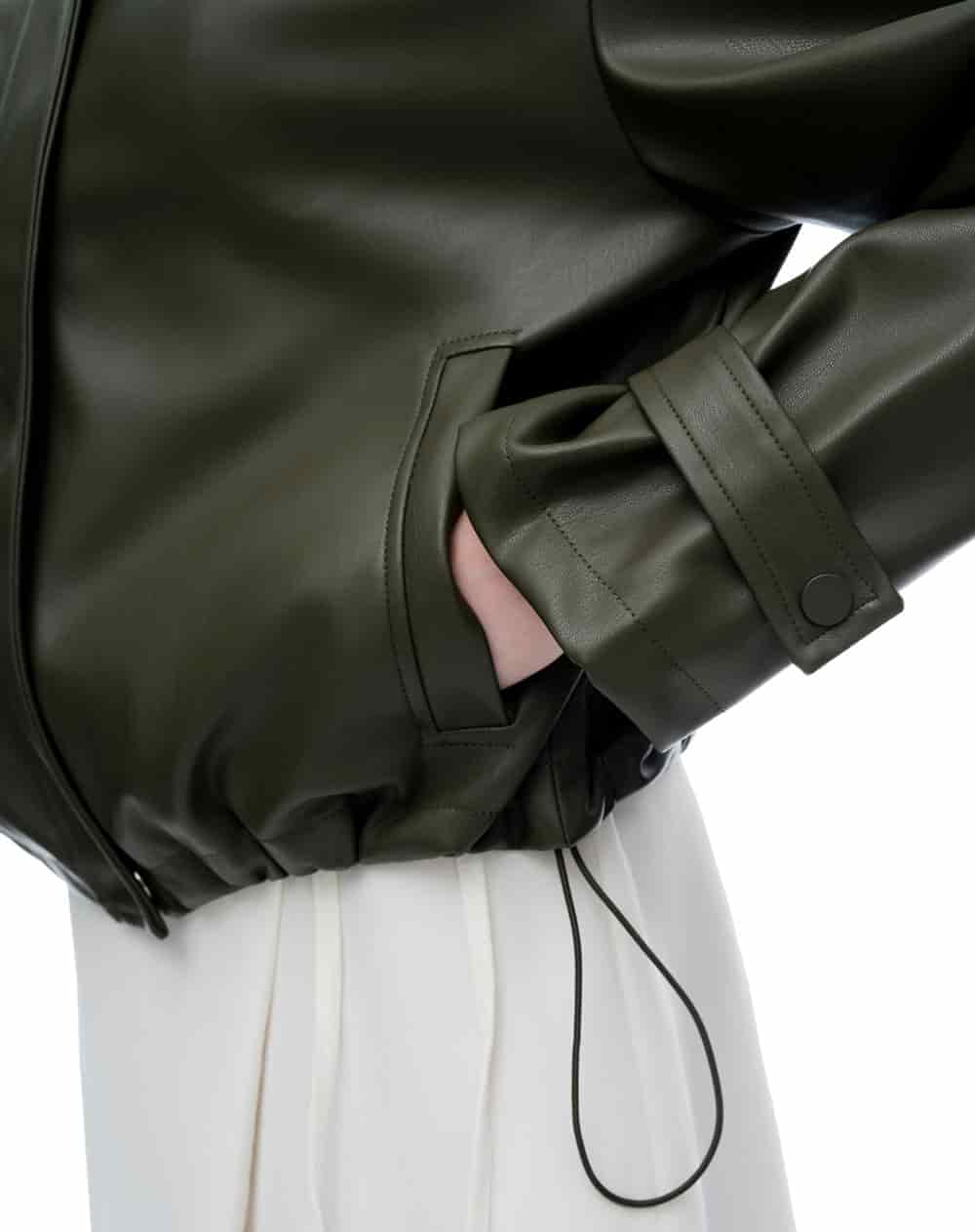 Chaqueta regular tipo cuero verde mujer - miniatura 6