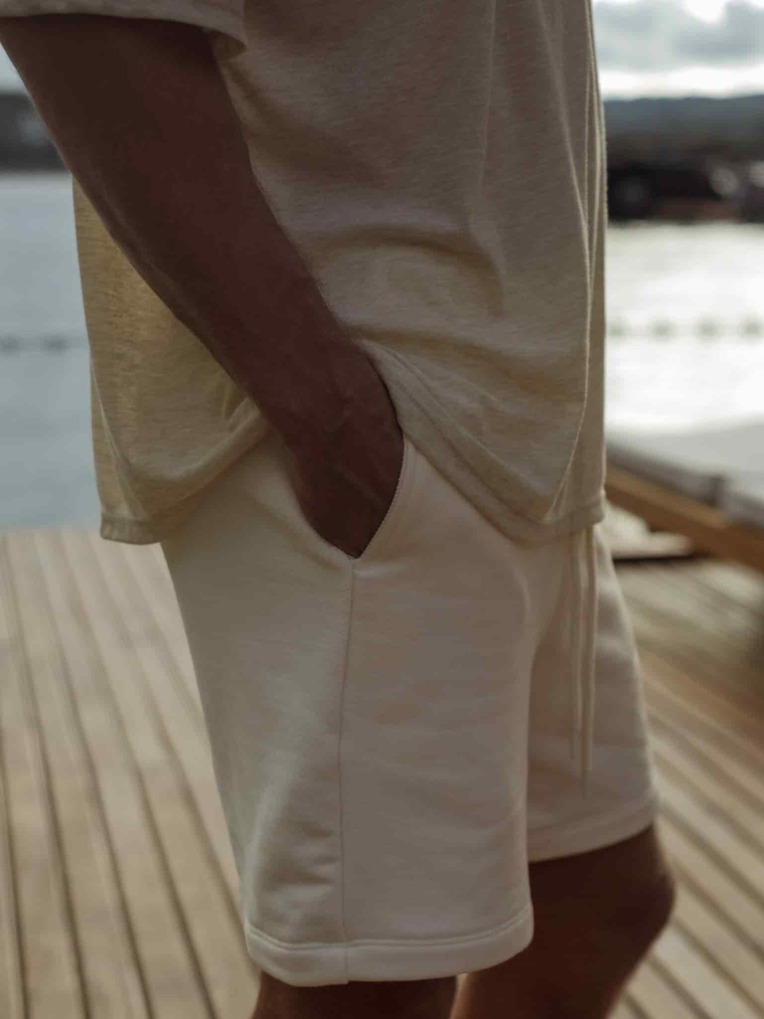 MEN COTTON MINIMAL SHORT - SEA SALT - miniatura 9