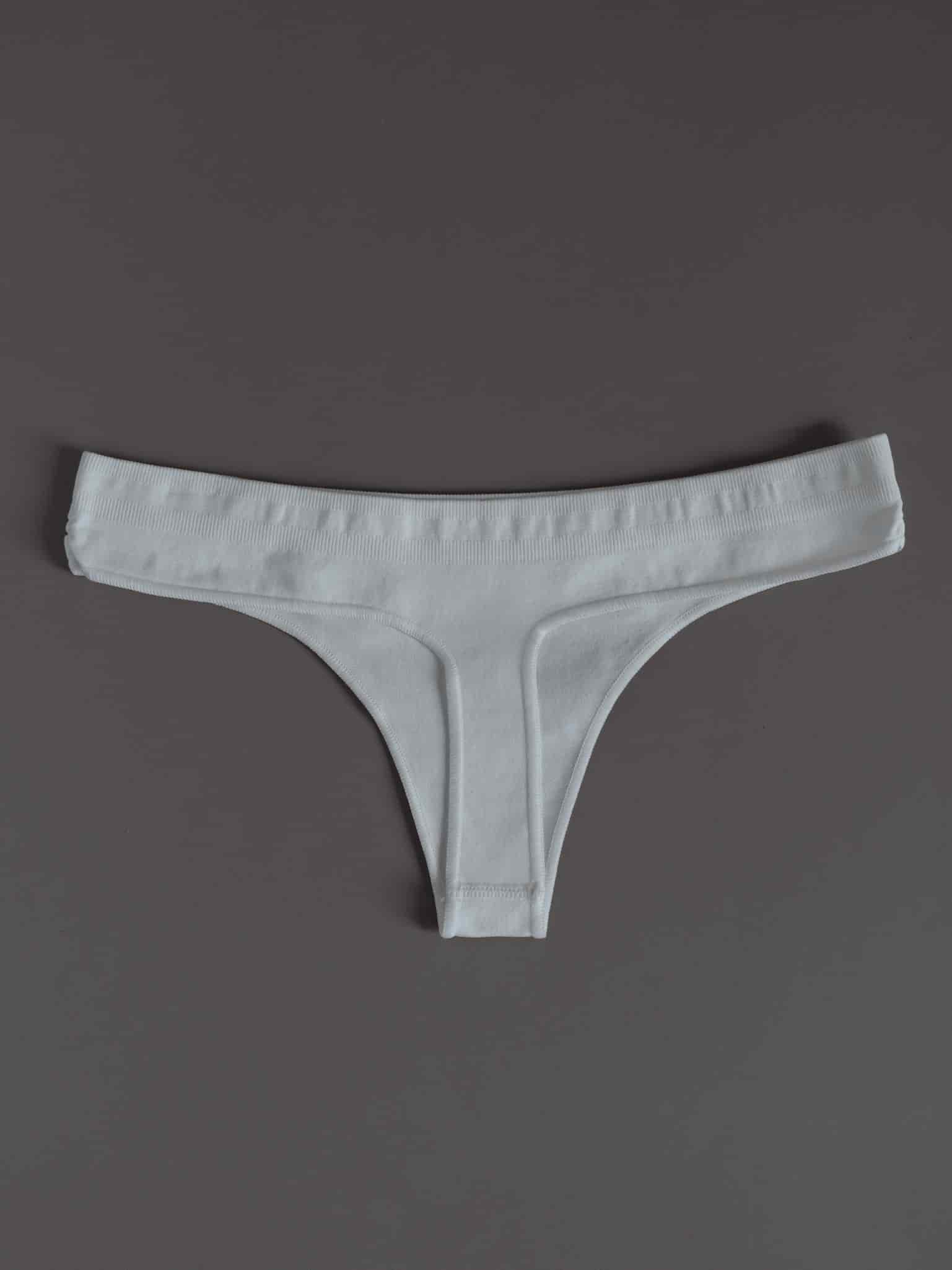 STRETCHY SEAMLESS THONG - SOFT WHITE - miniatura 6