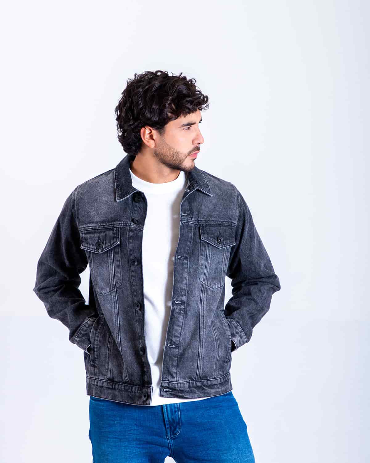 Chaqueta negra denim para hombre - miniatura 2