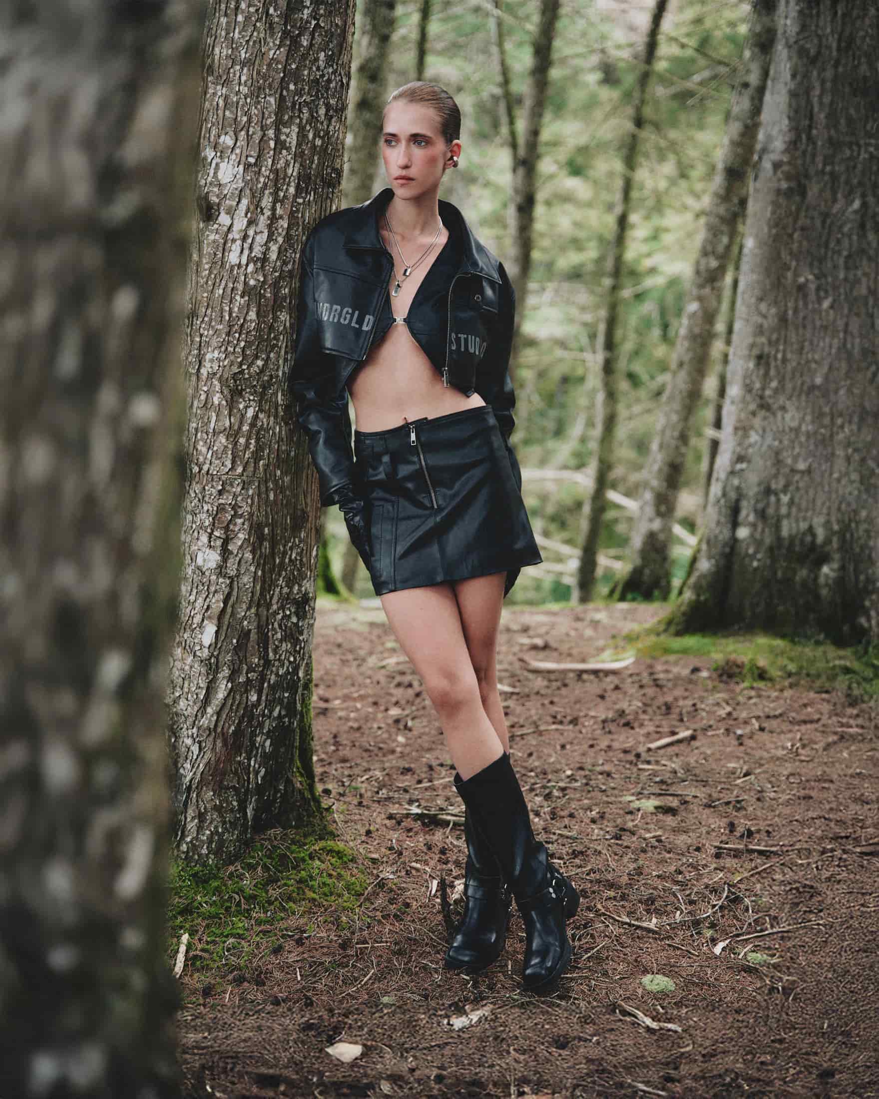 Basics Undergold Studio Pleather Mini Skirt Black - miniatura 2