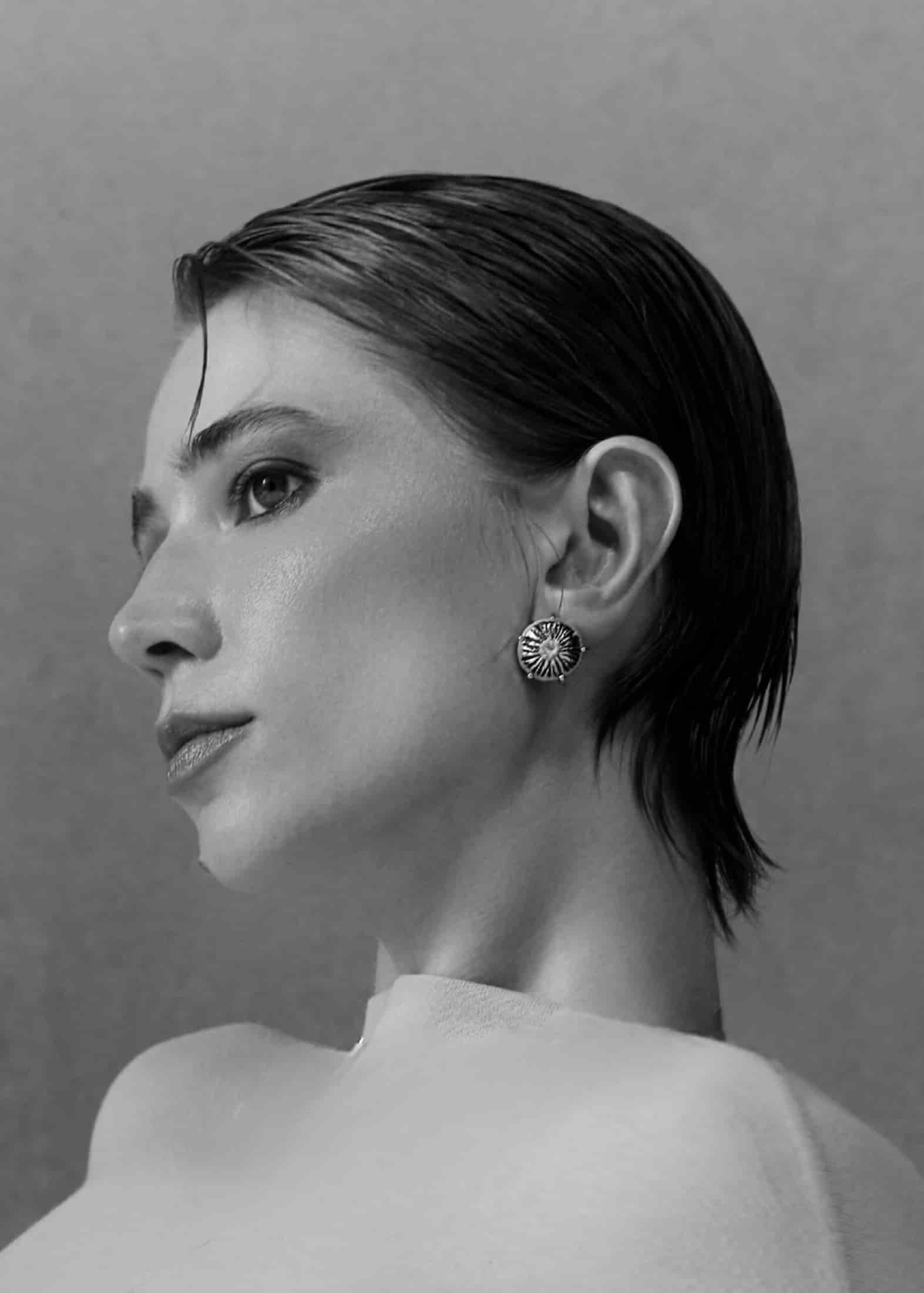 Aretes midi sombrerito verde - miniatura 3