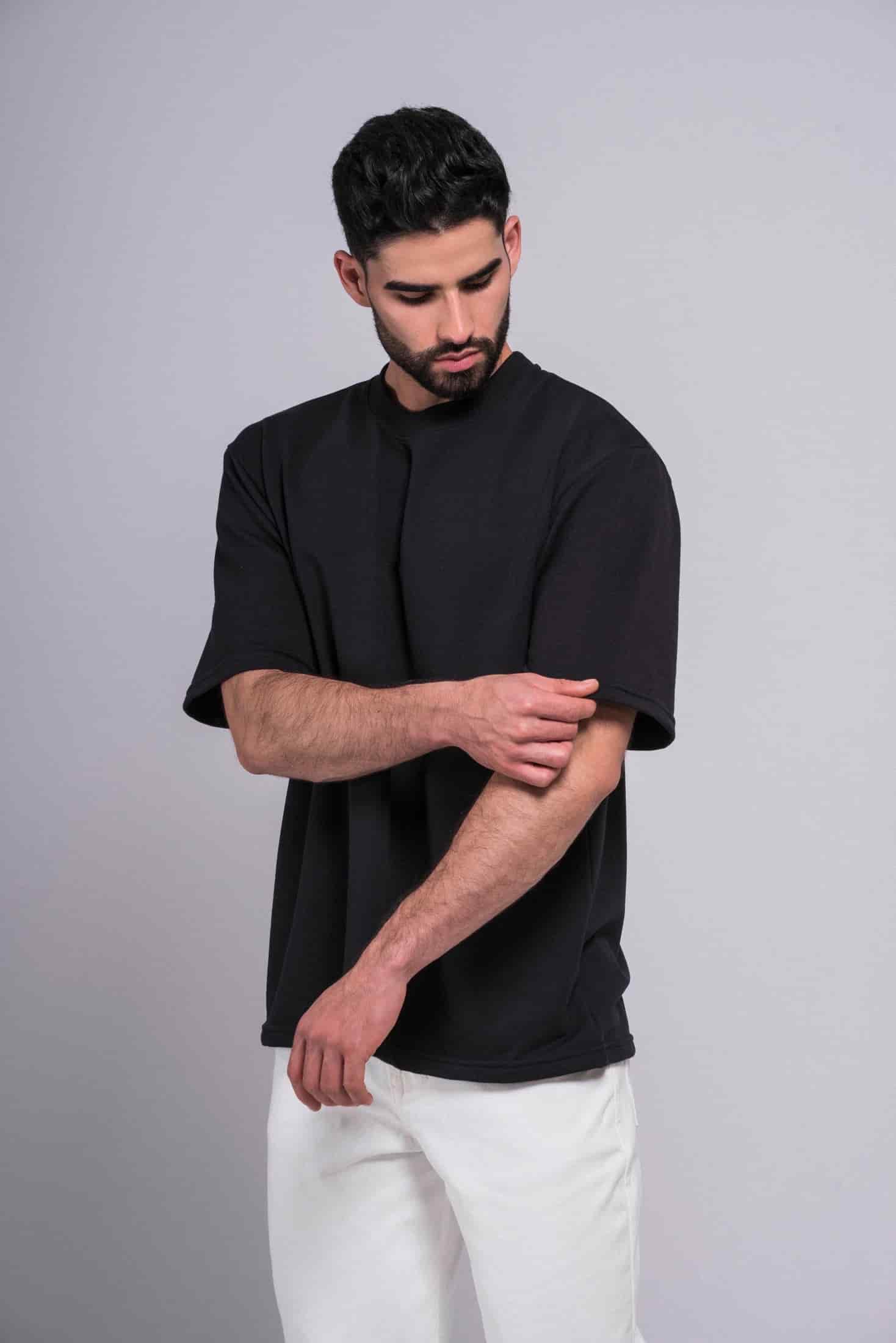 CAMISETA NEGRA OVERSIZE SVG 13839 - miniatura 1