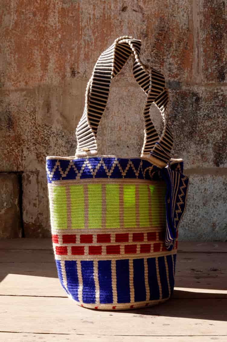 Lagos L Large Bucket Bag - miniatura 2