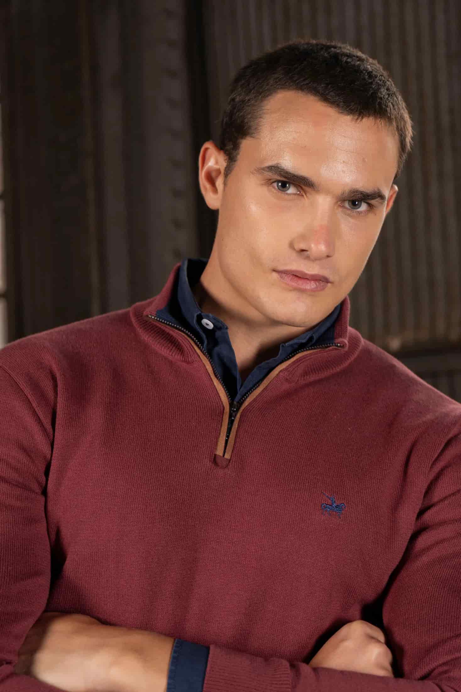 Suéter Halfzip Legacy Hombre Vinotinto - miniatura 4