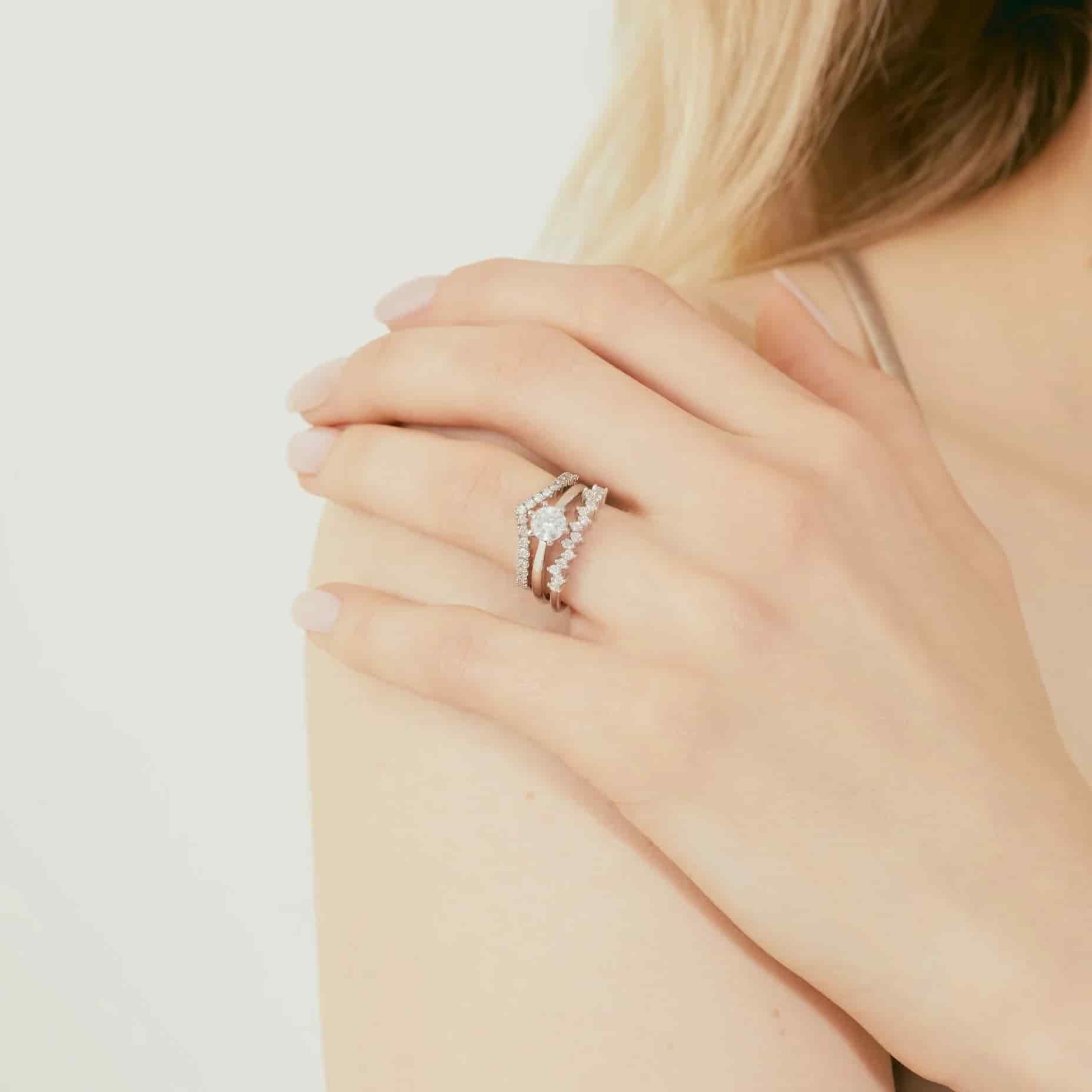 Anillo Seis uñas engagement ring - miniatura 3