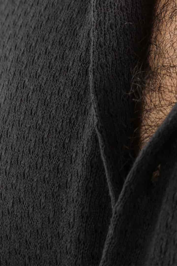 Camisa tejida negra - miniatura 2