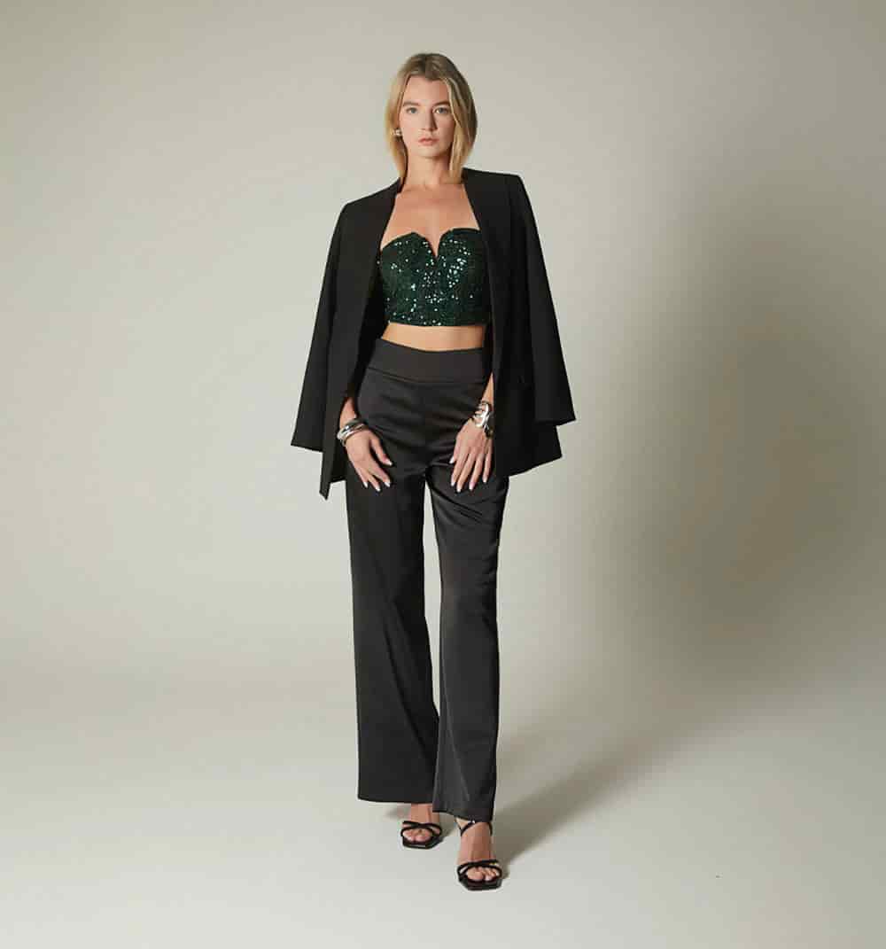 Blusa straple  con escote en v - miniatura 6