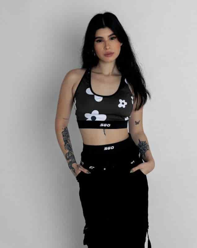 Top-Flores-Negro - miniatura 1