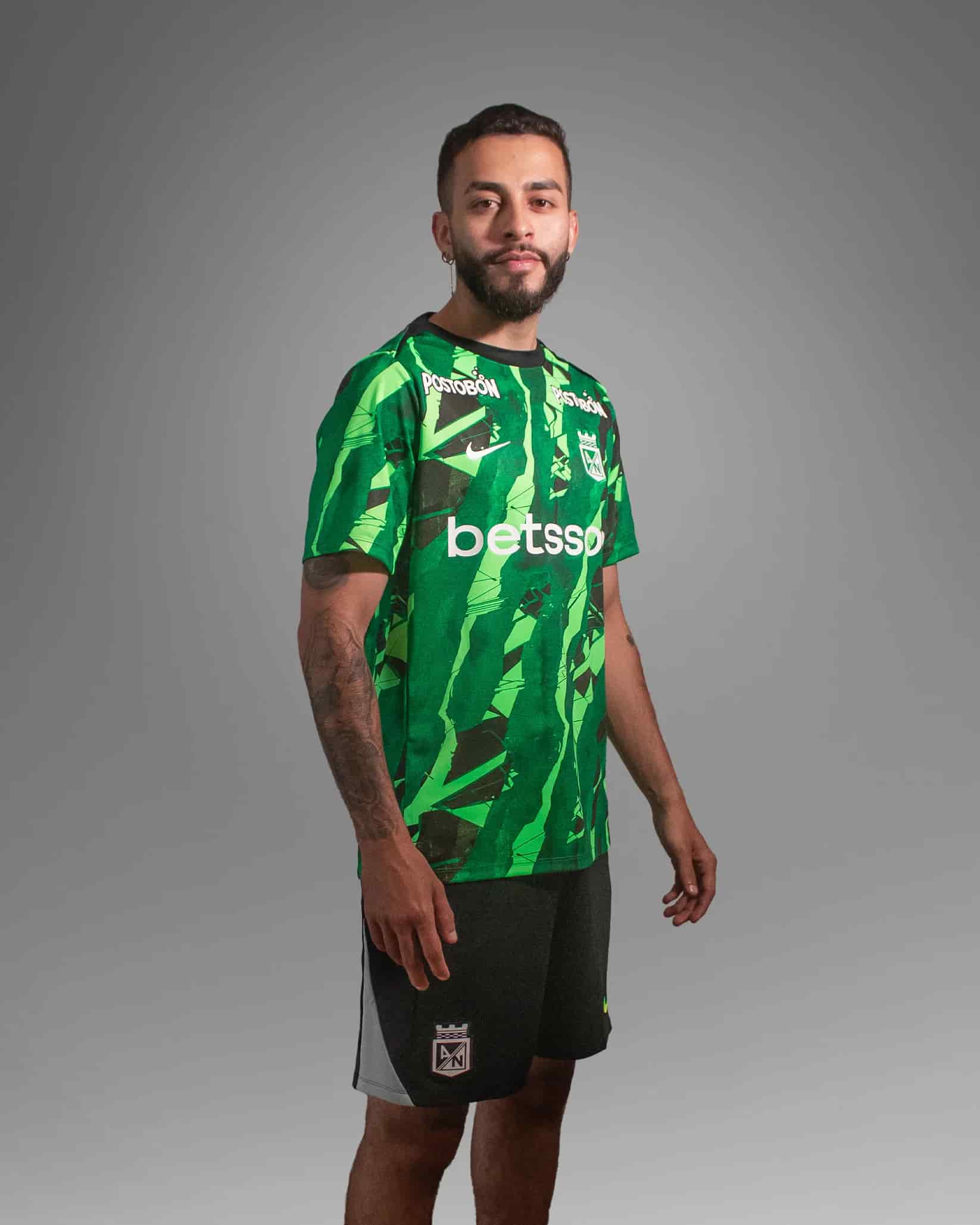 CAMISETA CALENTAMIENTO NIKE 2026 HOMBRE - miniatura 8