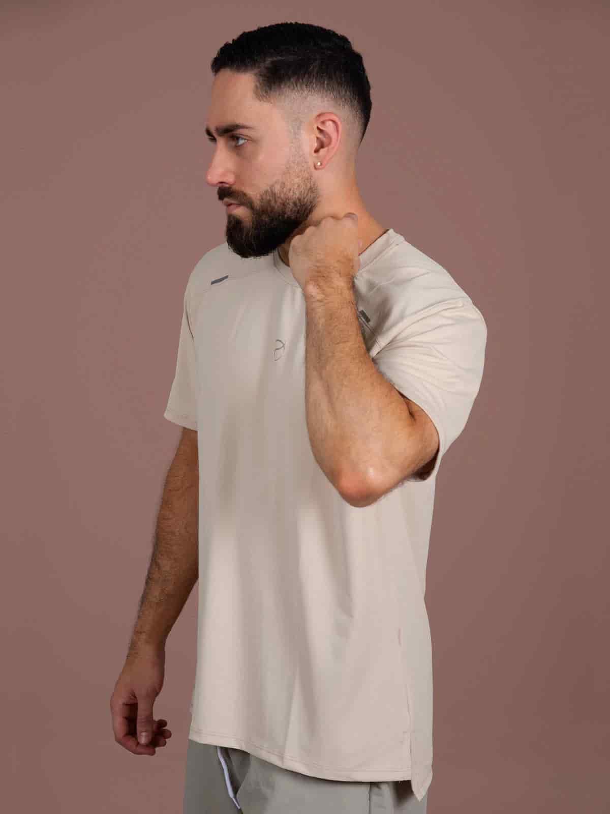 Camiseta tec hombre beige claro - miniatura 2
