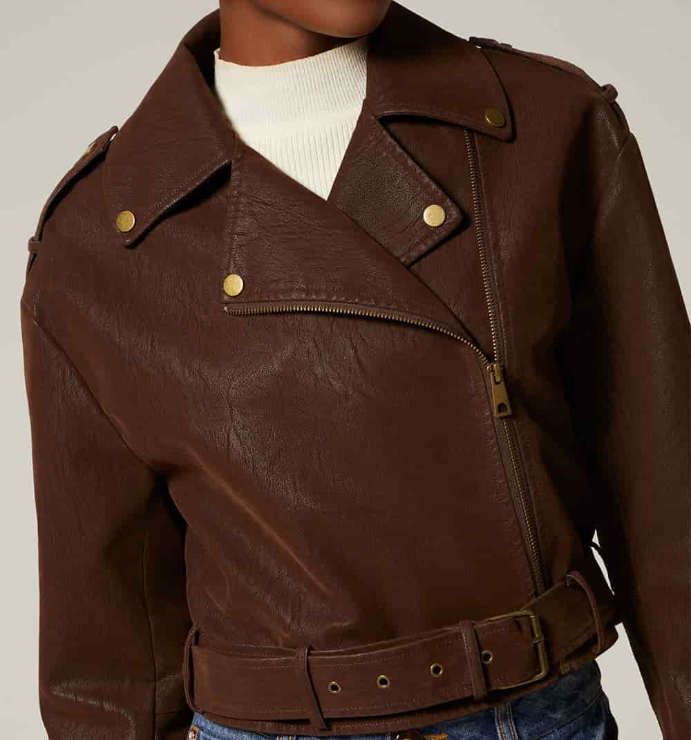 Chaqueta biker con cinturon - miniatura 11