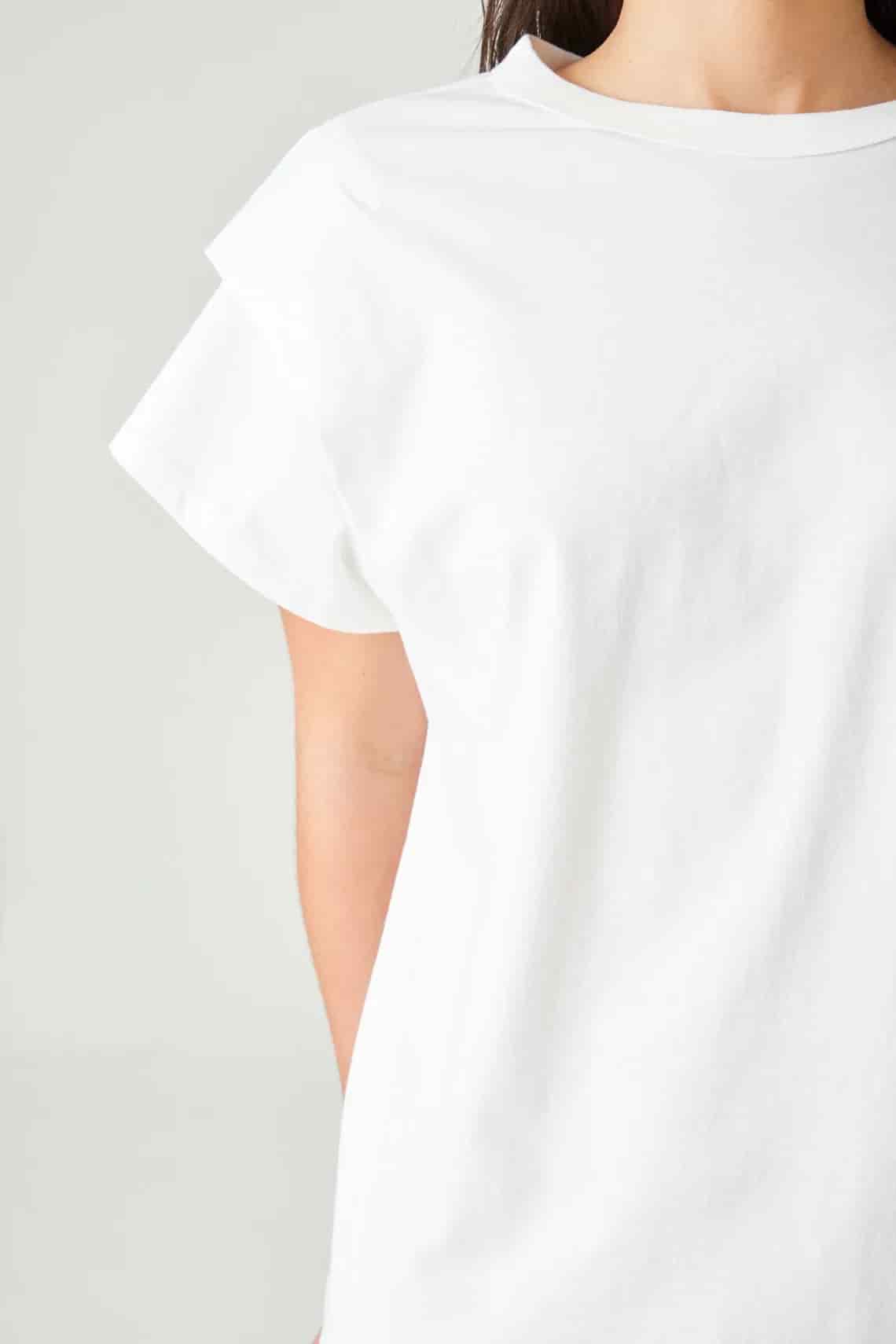 Camiseta relaxed fit bolero en hombro en blanco para mujer - miniatura 4