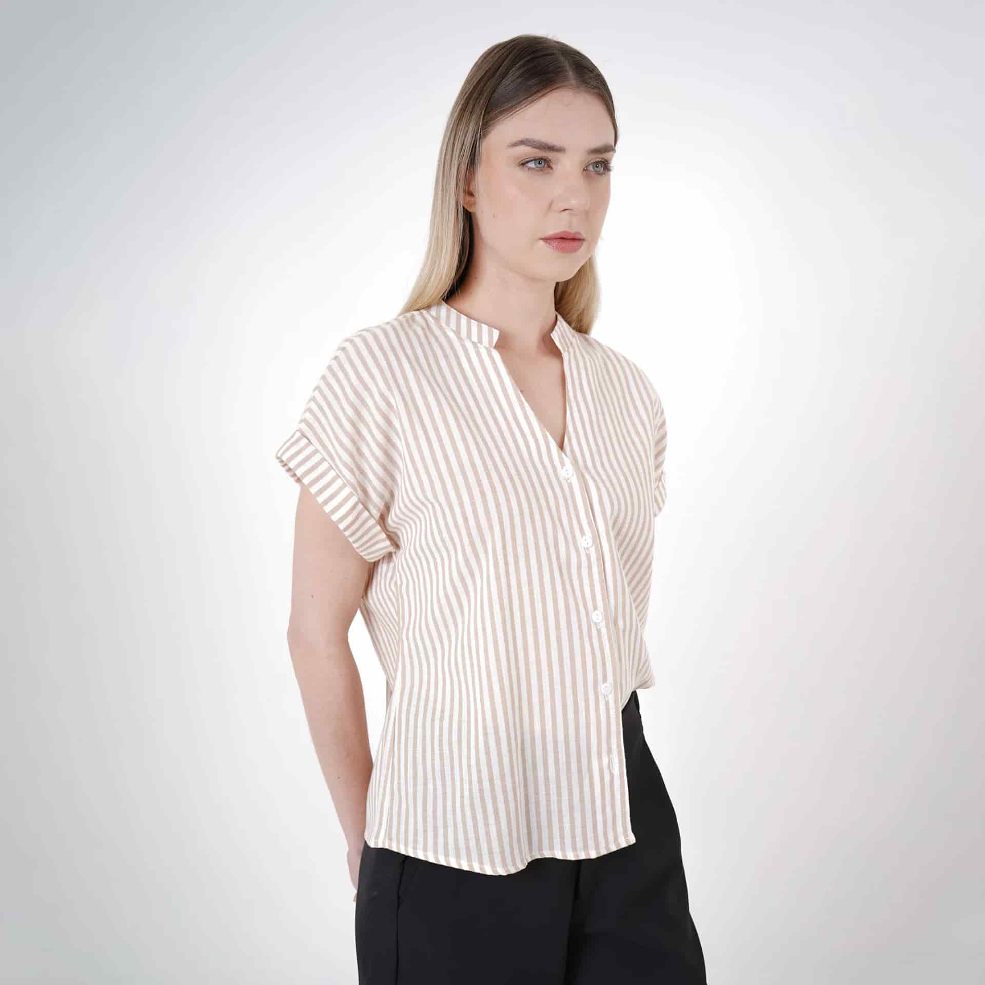 Blusa Cuello Neru Manga Corta - miniatura 1
