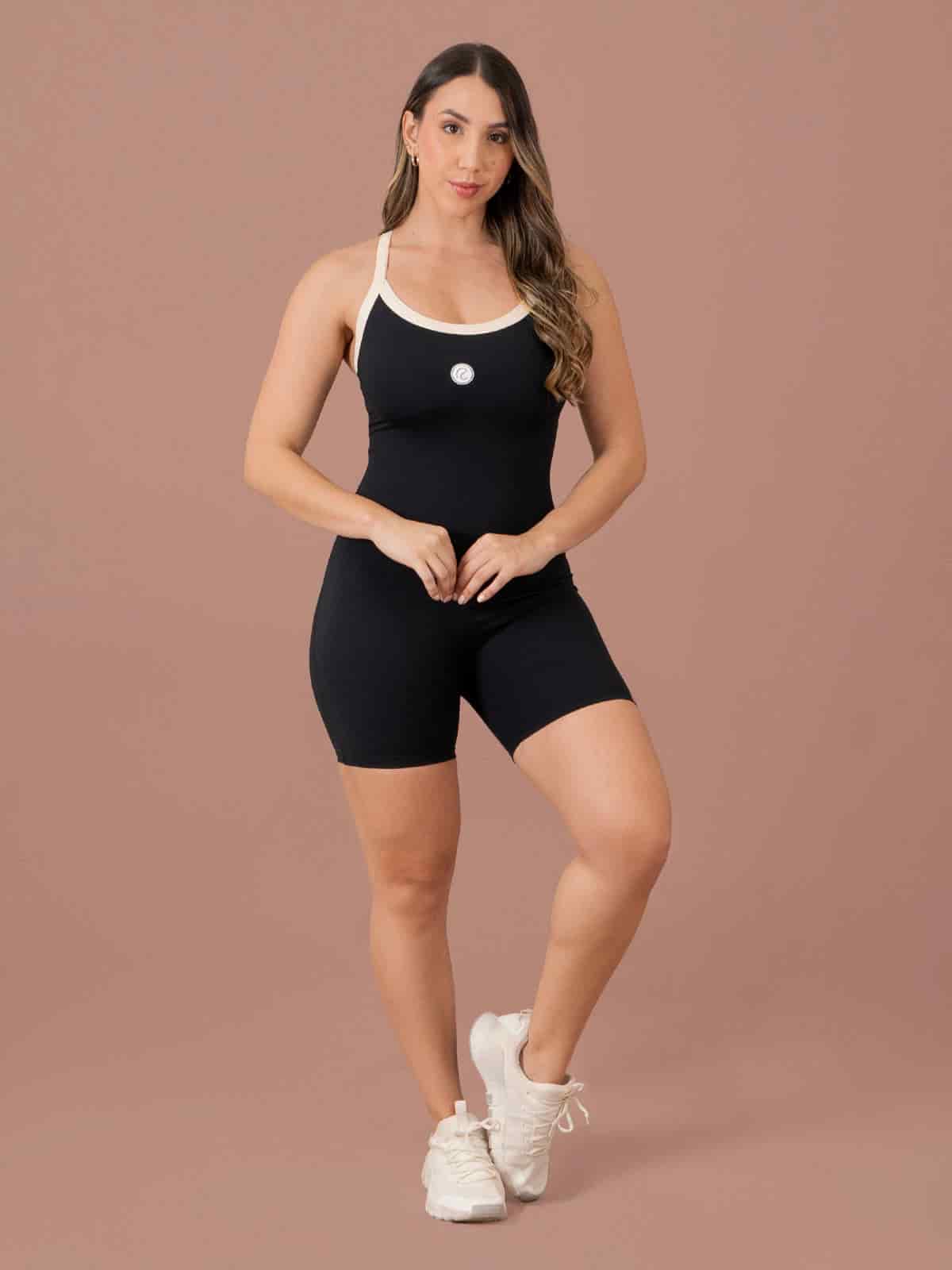 Ocean enterizo negro crema - miniatura 1