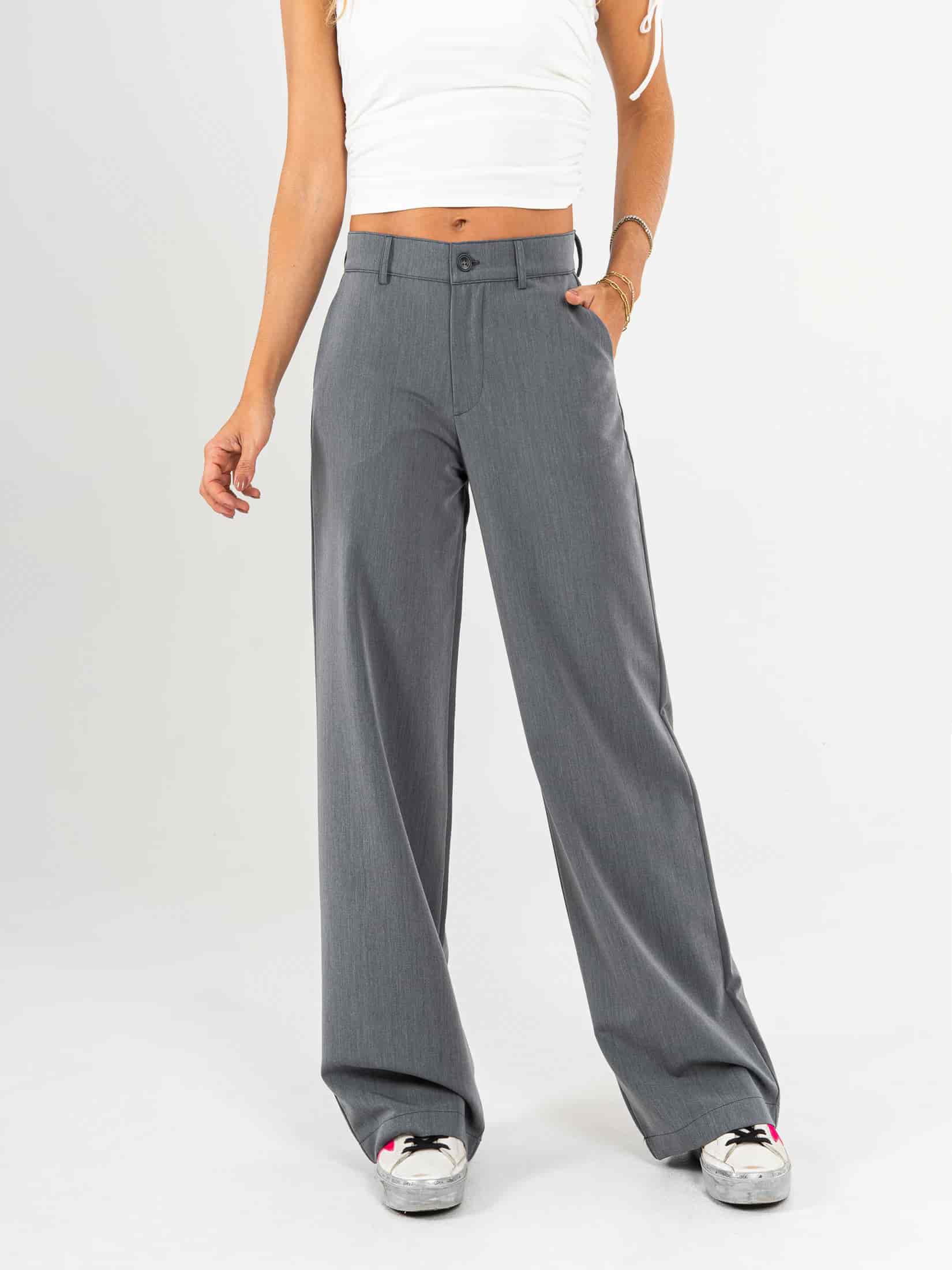 Ref: 0620525 Pantalón straight leg, stretch, tejido plano liviano, tono gris, tiro alto - miniatura 1
