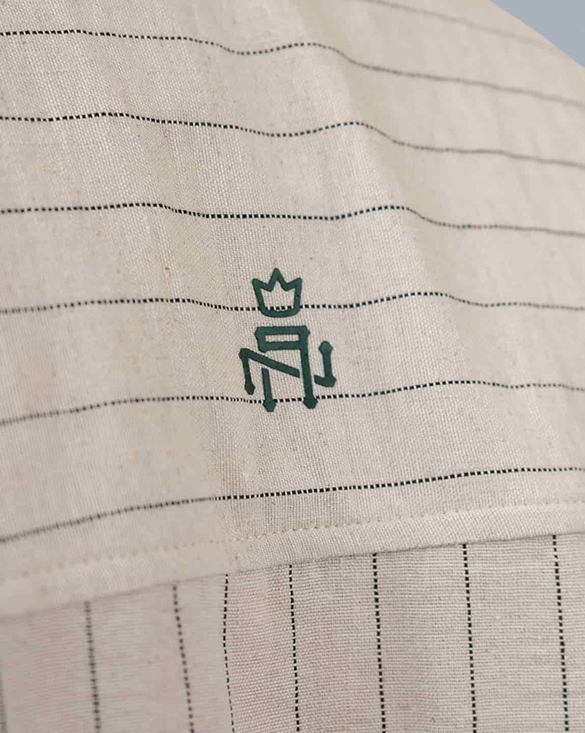 CAMISA MANGA CORTA ARENA ESCUDO 1947 - miniatura 2