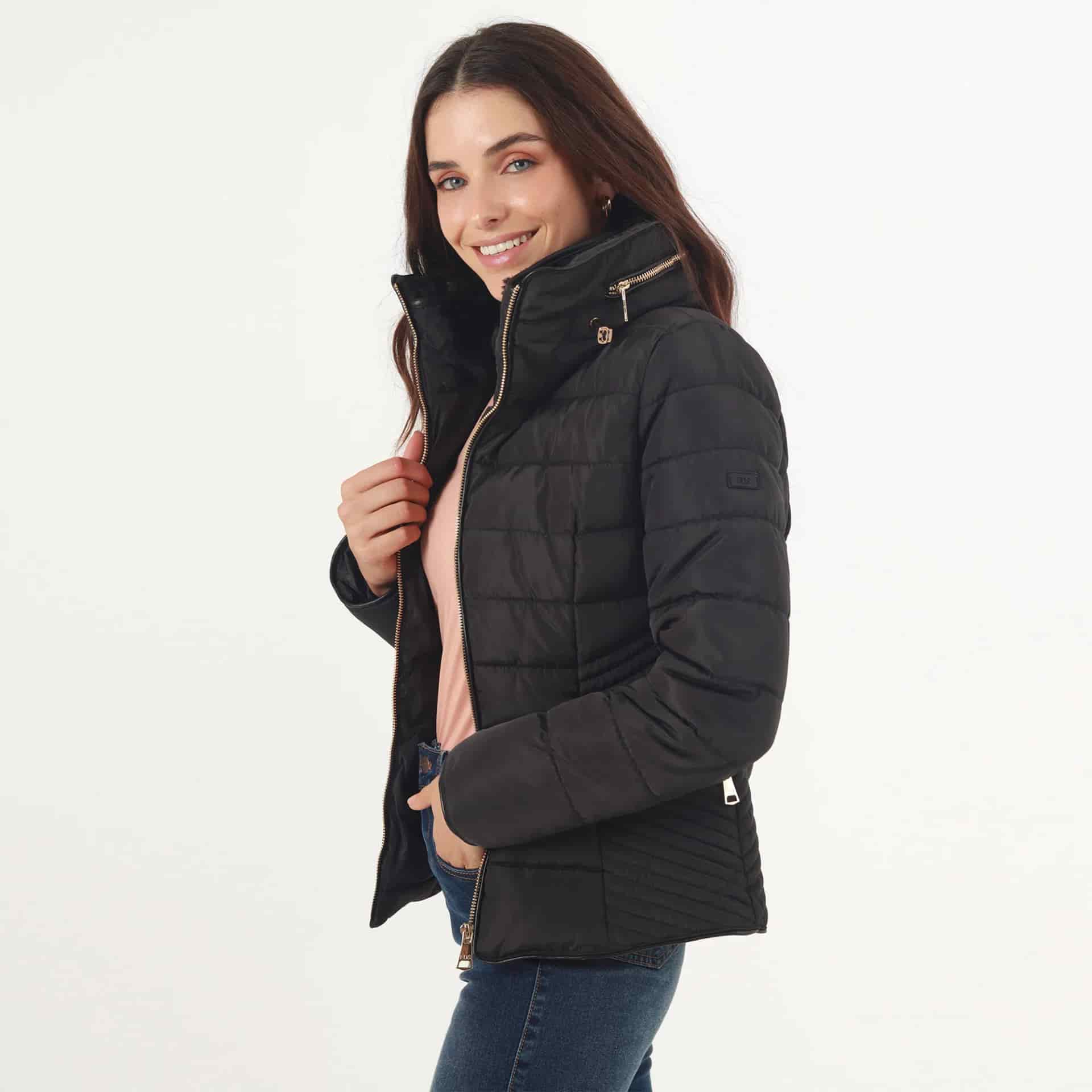 Chaqueta acolchada cuello alto con capucha interna - miniatura 7