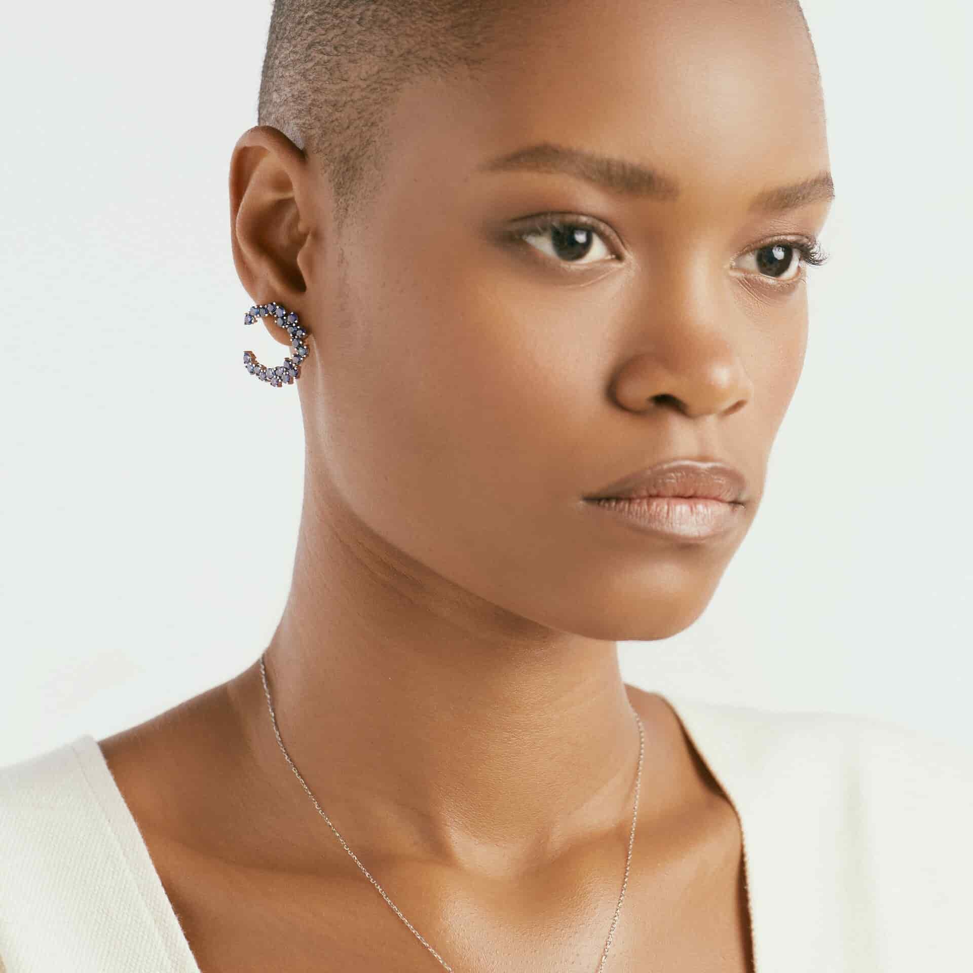 Arete Twisted wave hoop - miniatura 2