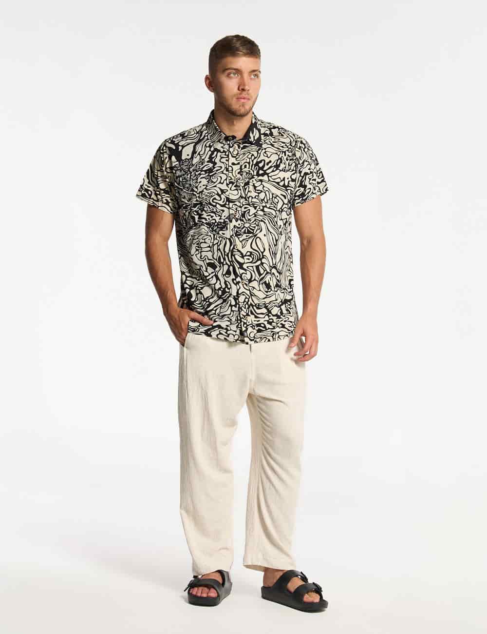 Camisa Regular Fit Pareidolia  negro + crudo Hombre - miniatura 3